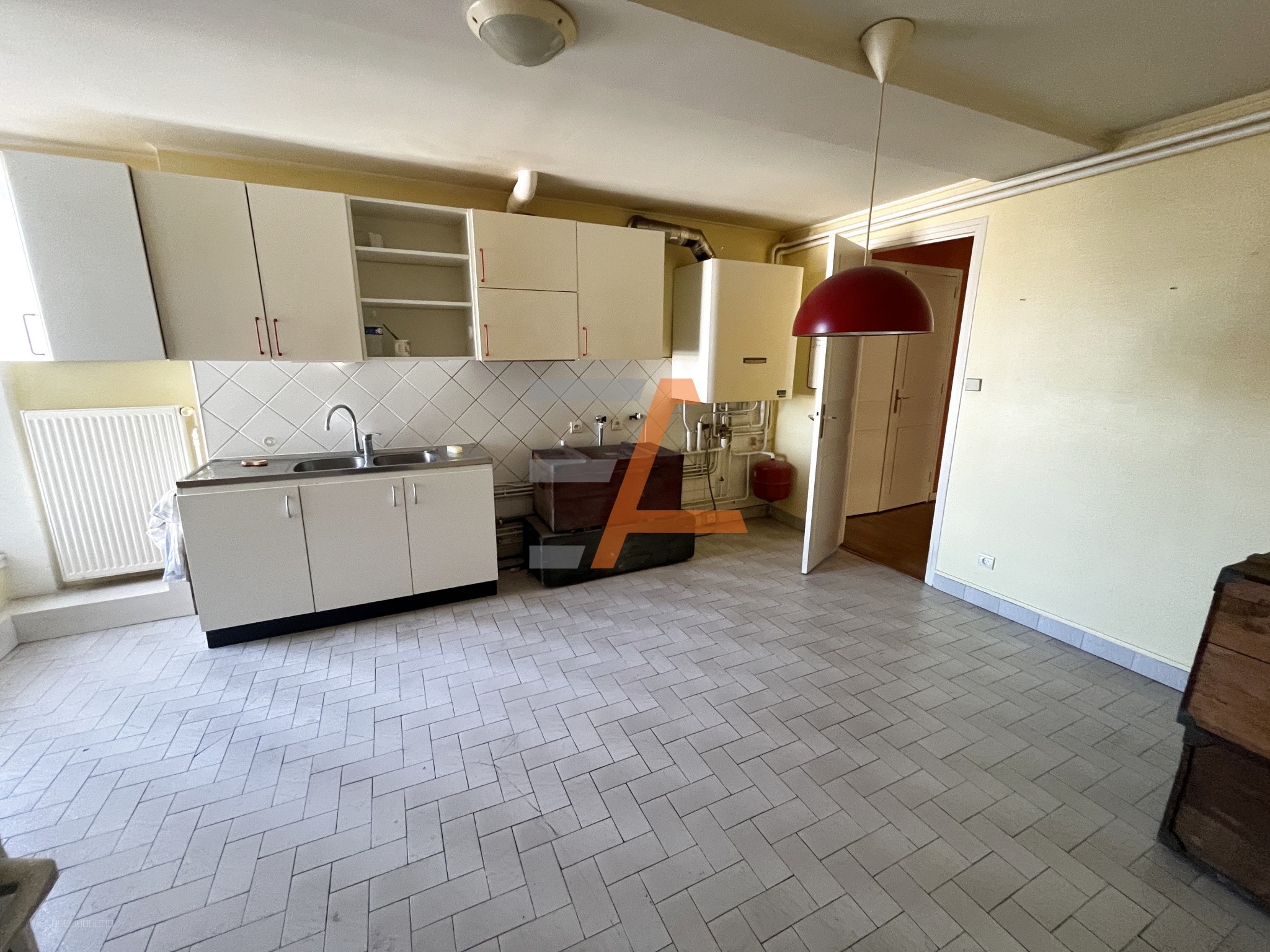 Grand T8 Hyper Centre avec place de parking privative — photo 4