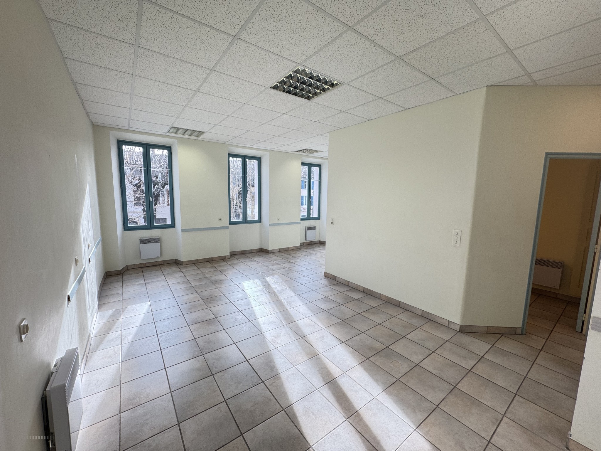 Appartement  de 107m2  AUPS — photo 4
