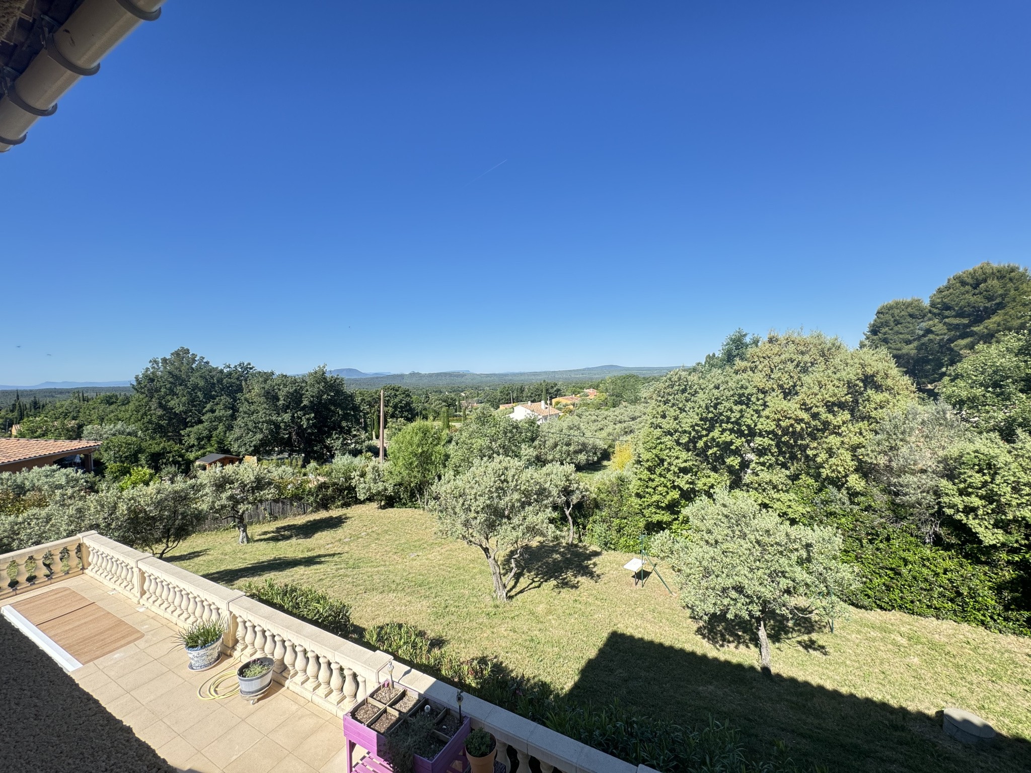 villa 135m2 avec sa piscine — photo 6
