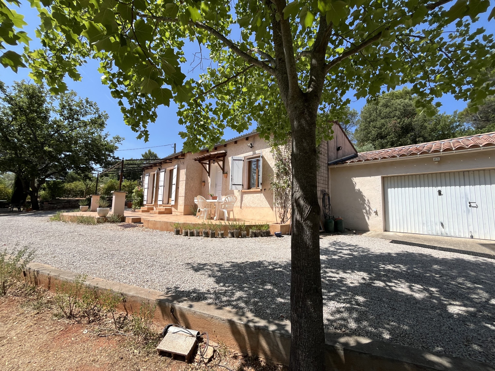 Montmeyan: villa 90m2 avec sa vue exceptionnelle — photo 16