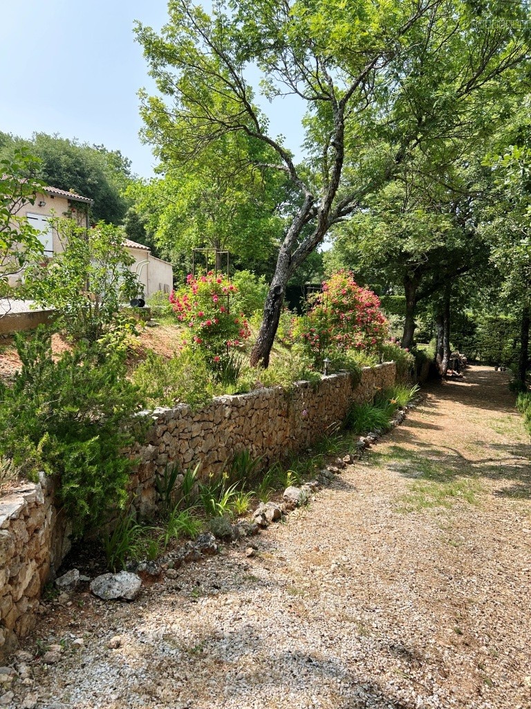 Montmeyan: villa 90m2 avec sa vue exceptionnelle — photo 19