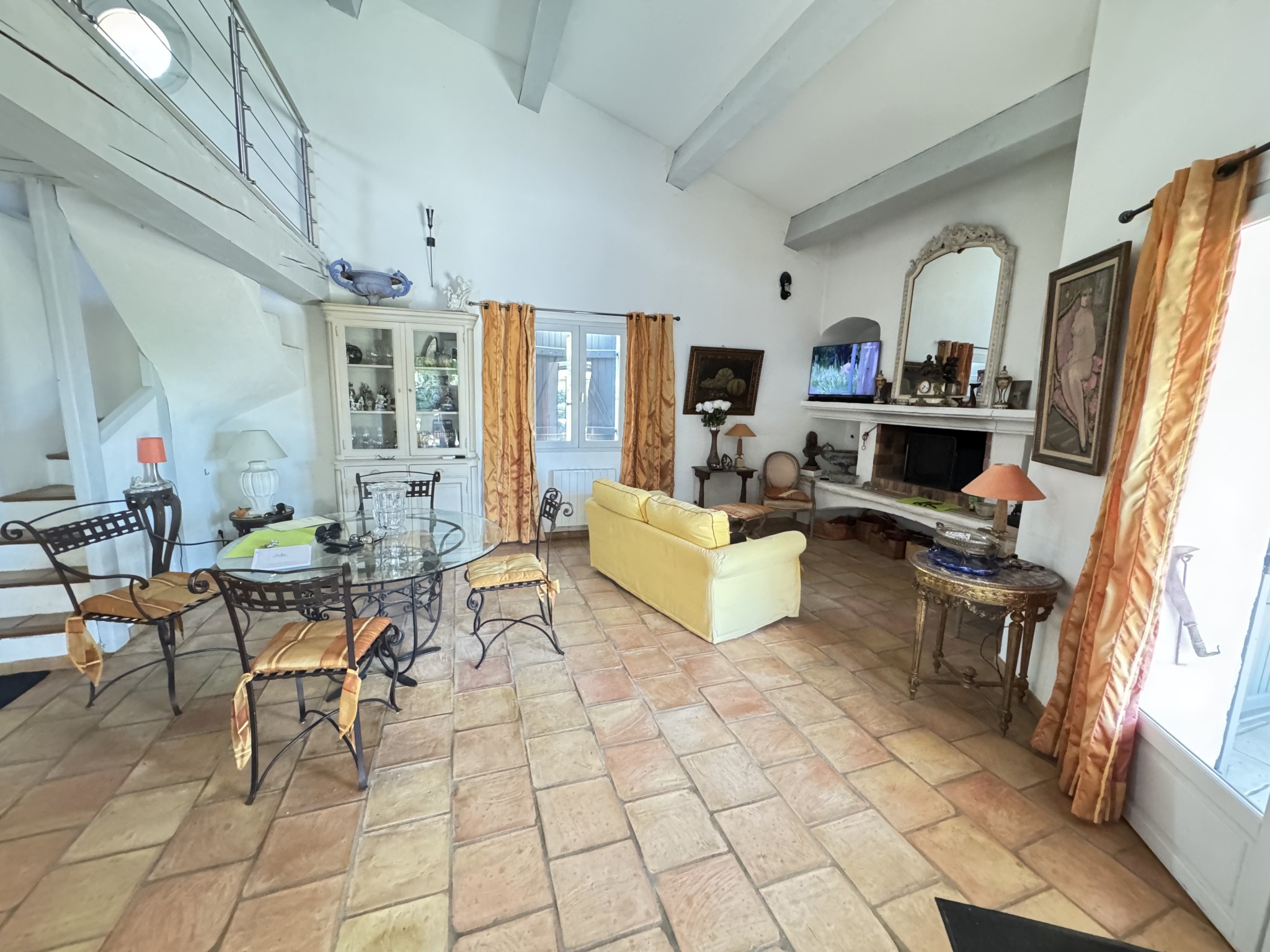 villa 129.6 m2 sue la commune de Régusse — photo 10