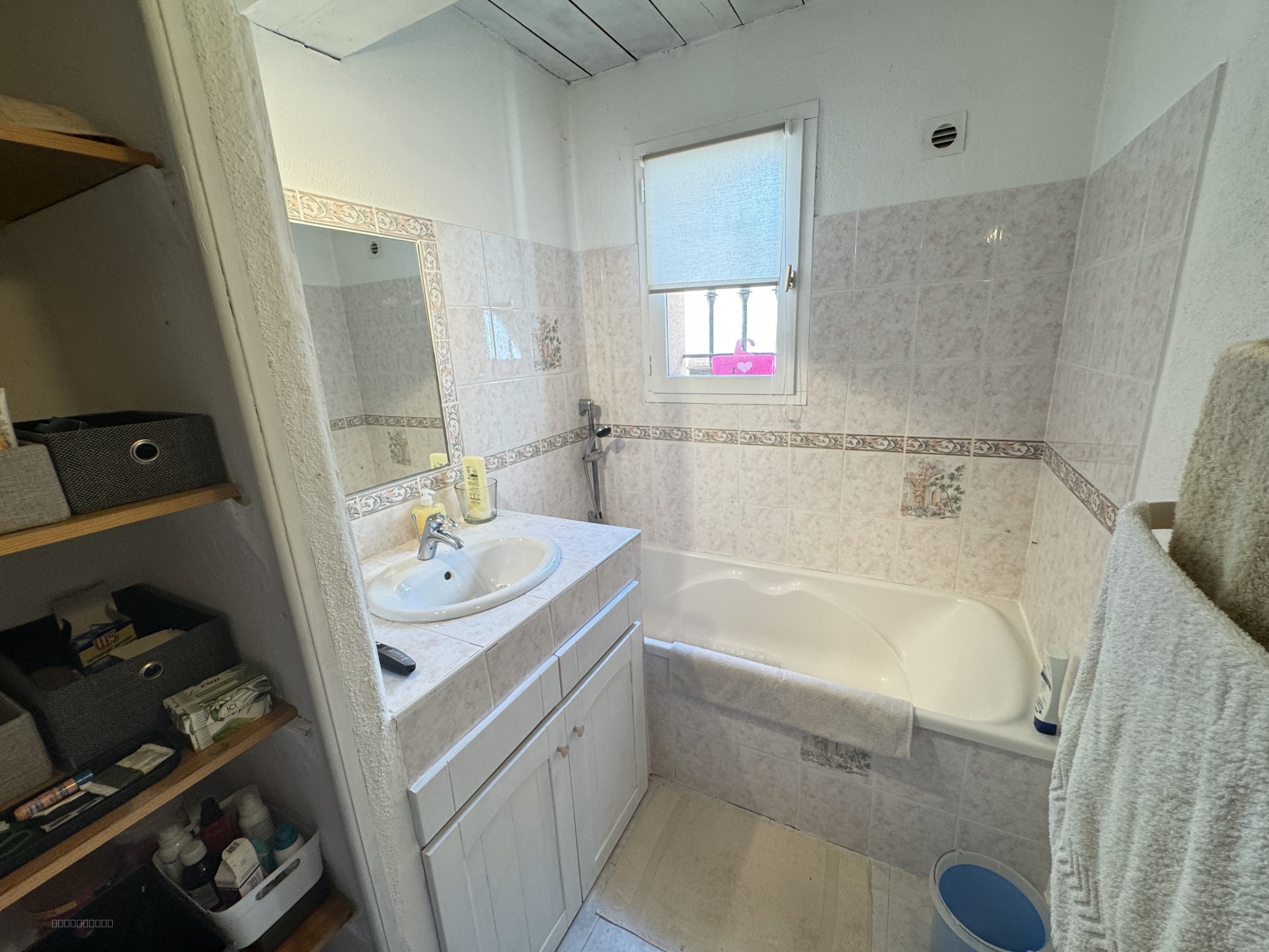 villa 129.6 m2 sue la commune de Régusse — photo 16