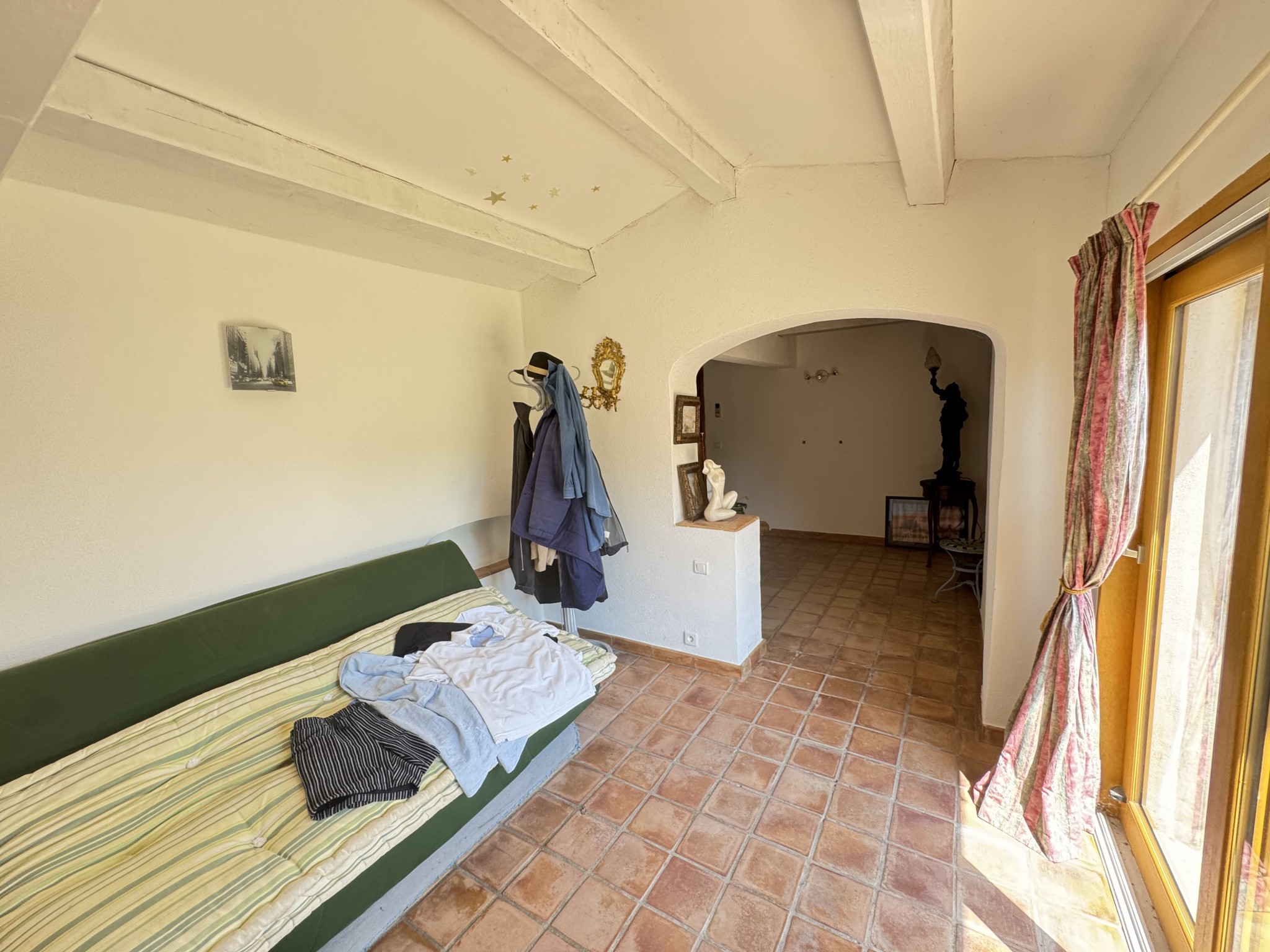 villa 129.6 m2 sue la commune de Régusse — photo 18