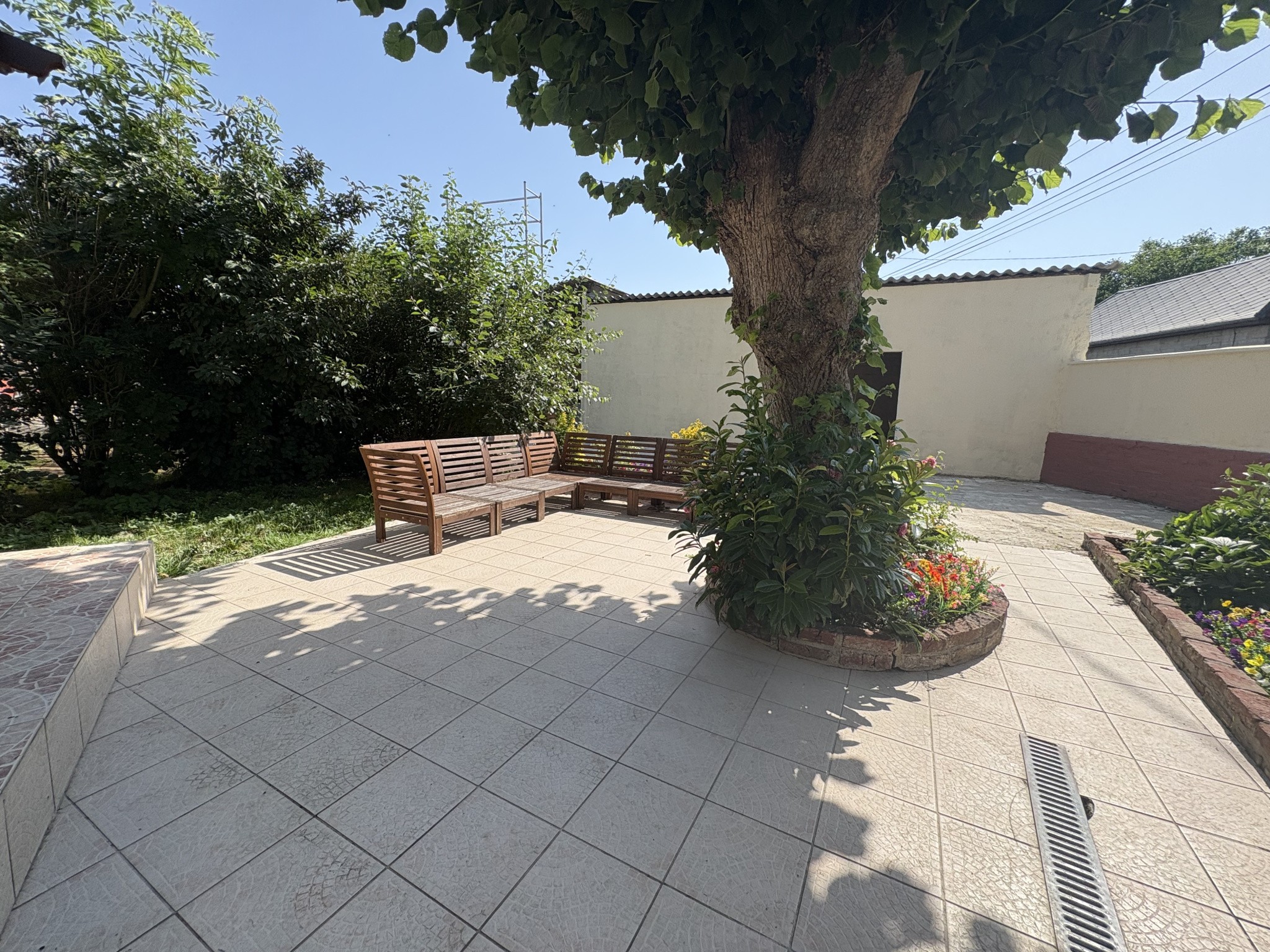 MAISON A HUPPY AVEC NOMBREUSES DEPENDANCES ET GRAND TERRAIN DE 6500M2 — photo 12