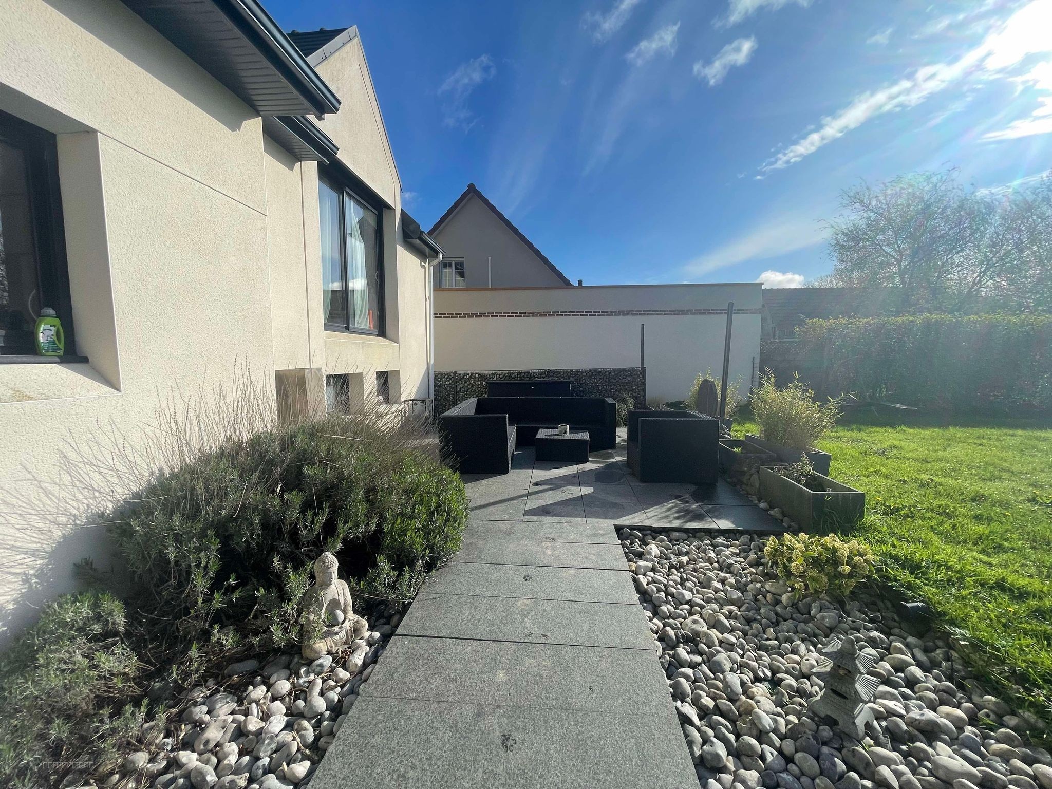 PAVILLON MODERNE A 15 MINUTES D'ABBEVILLE, SUR LE SECTEUR DE AILLY LE HAUT CLOCHER — photo 8