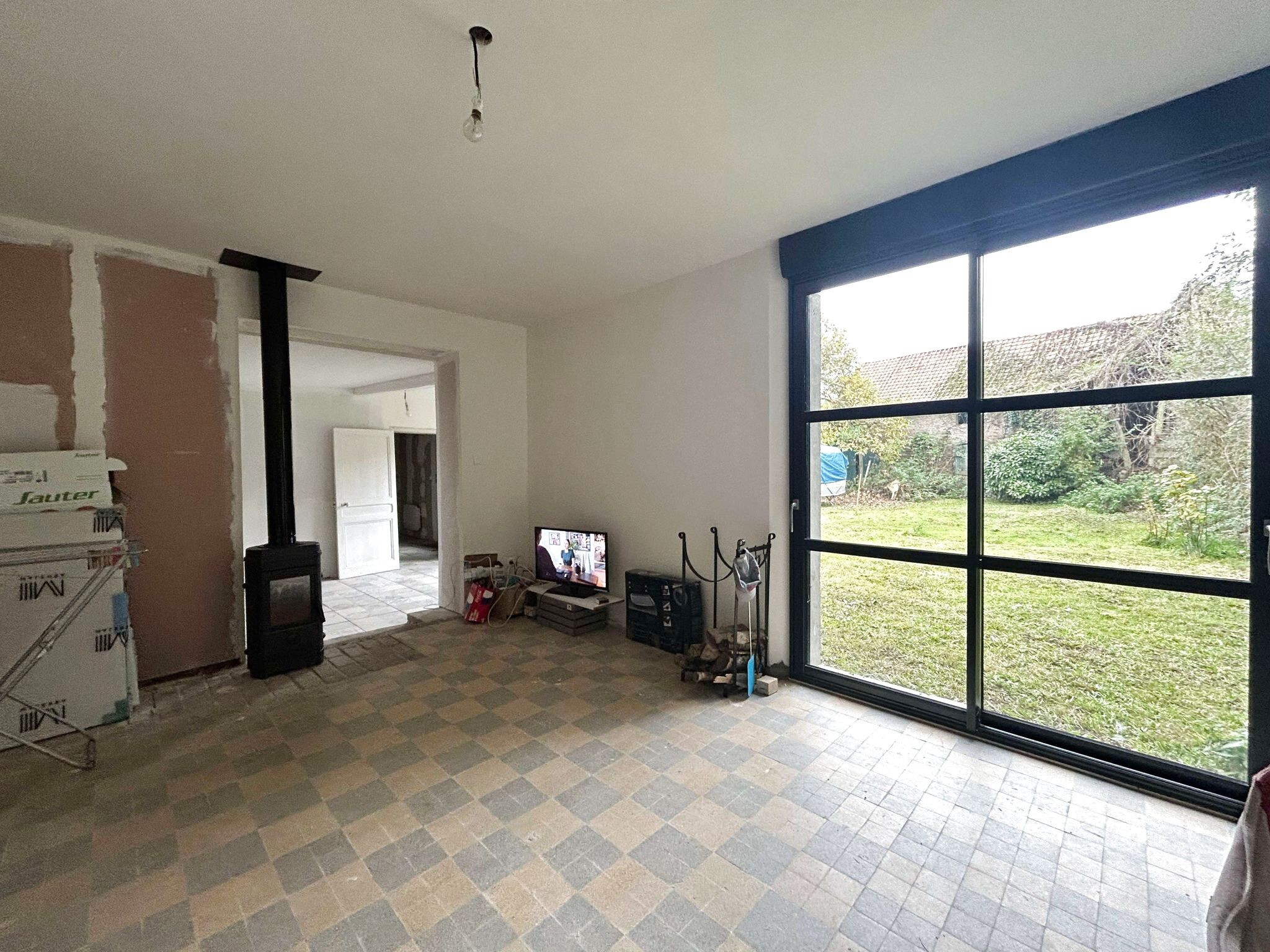 EN EXCLUSIVITE MAISON A FINIR DE RENOVER A 5 MINUTES DE SAINT RIQUIER ET 13 MINUTES D'ABBEVILLE — photo 2