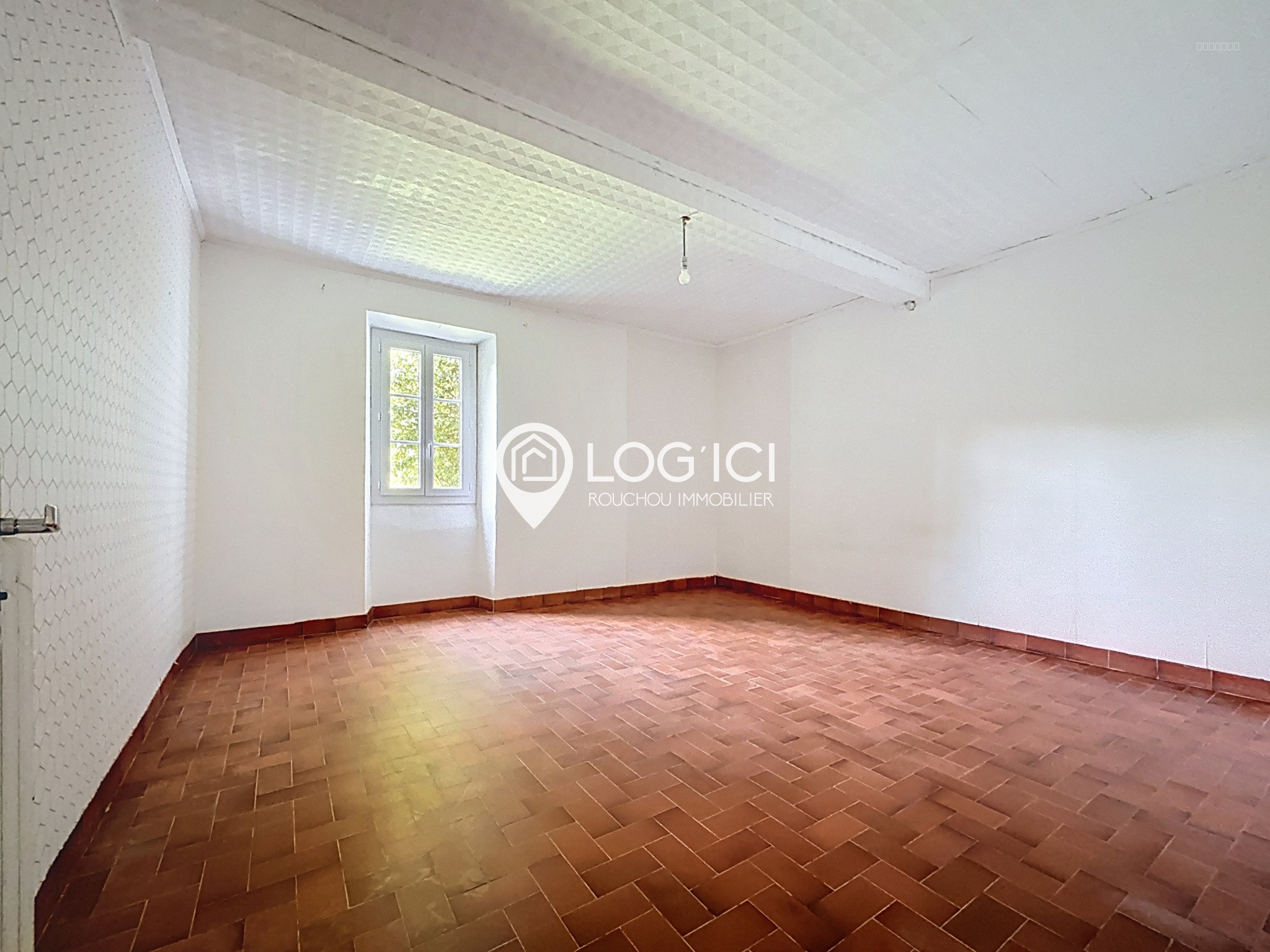 Corps de ferme avec maison 4 ch, granges et 4 ha de terres agricoles attenantes — photo 13