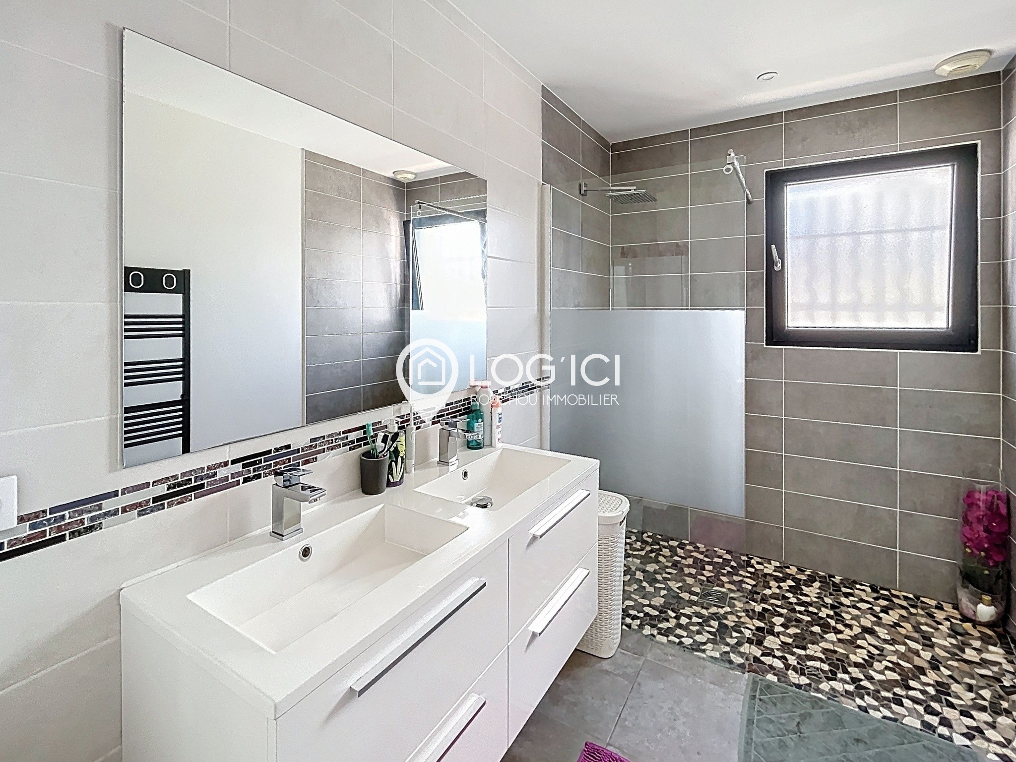 Maison contemporaine sans travaux — photo 8