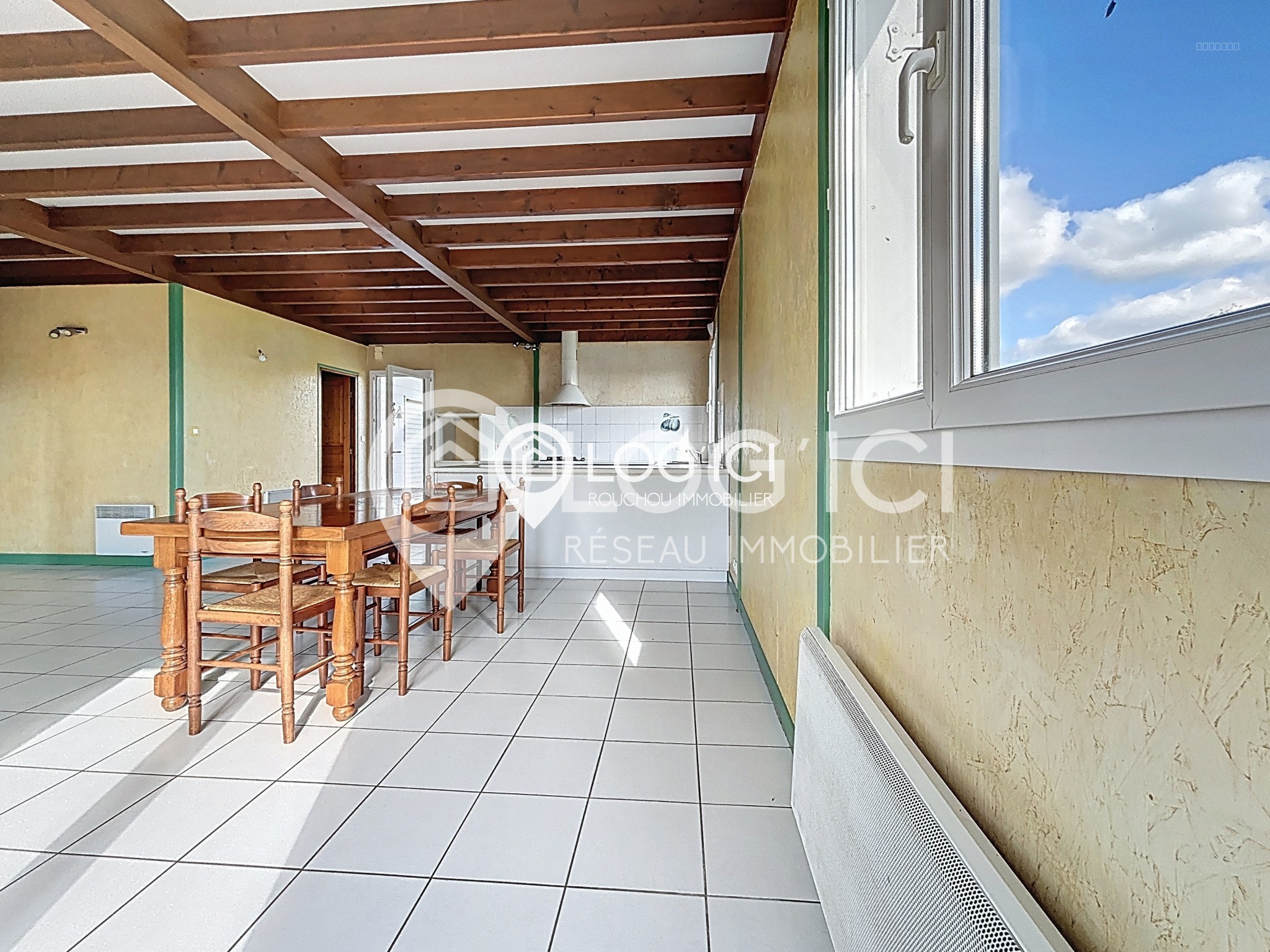 Maison 124 m2 avec grand séjour, 4 chambres, garage et beau terrain — photo 3