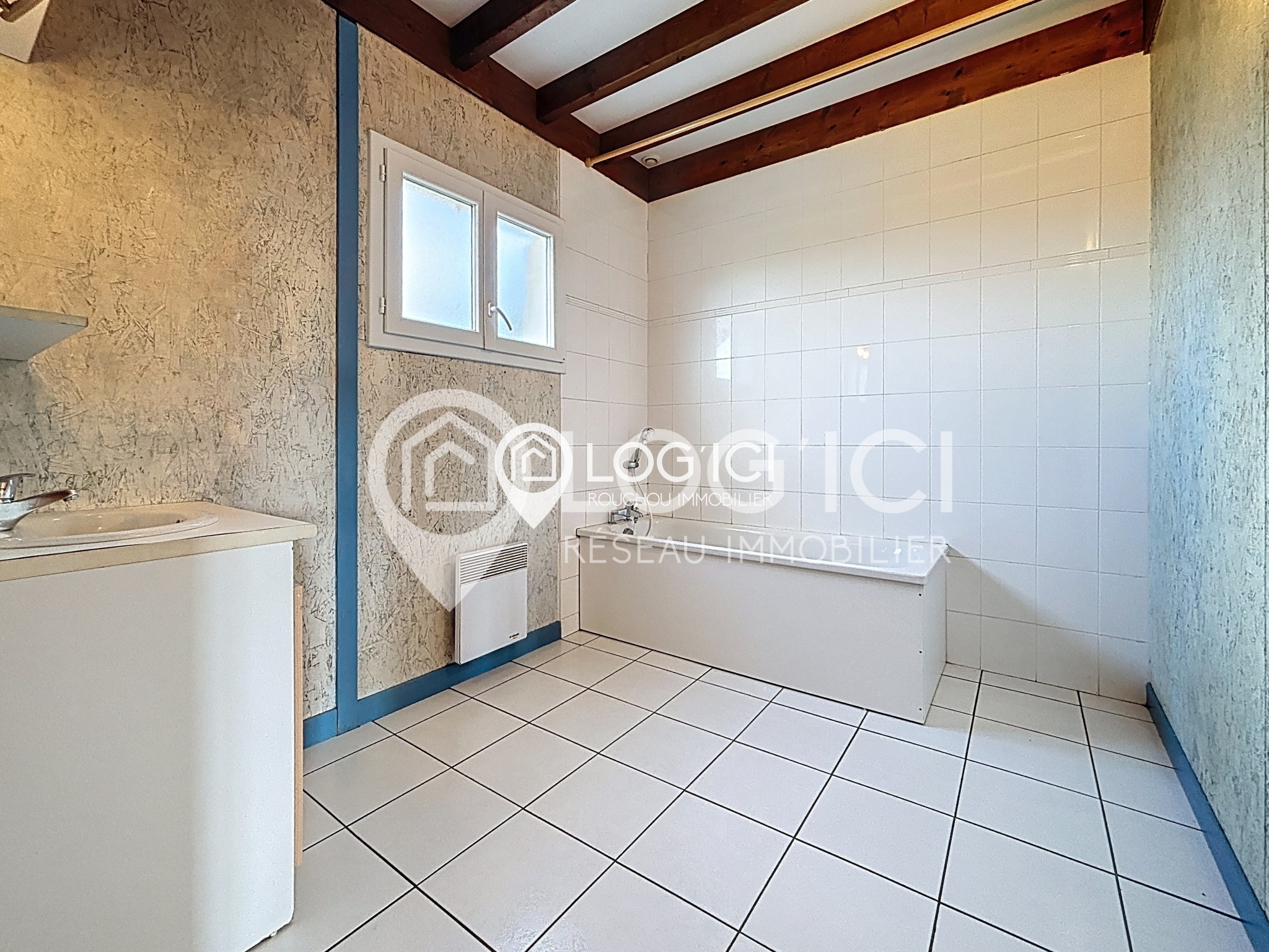 Maison 124 m2 avec grand séjour, 4 chambres, garage et beau terrain — photo 9