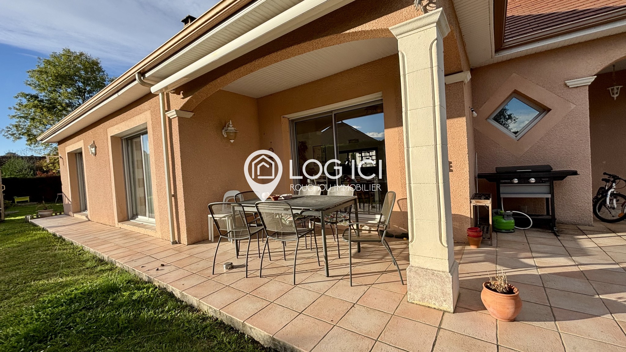 Maison 145 m2 avec 4 ch, grand séjour, cuisine ouverte et double garage — photo 2