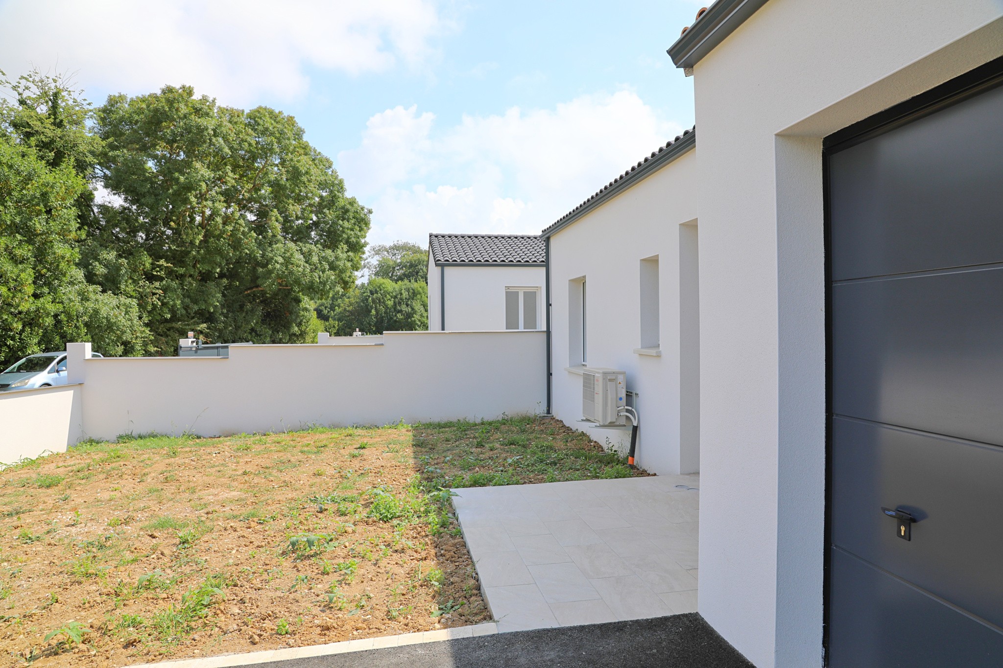 A VENDRE, maison neuve type 4, 105m2, garage, terrasse et jardin clos. (17) Vaux sur mer. — photo 2