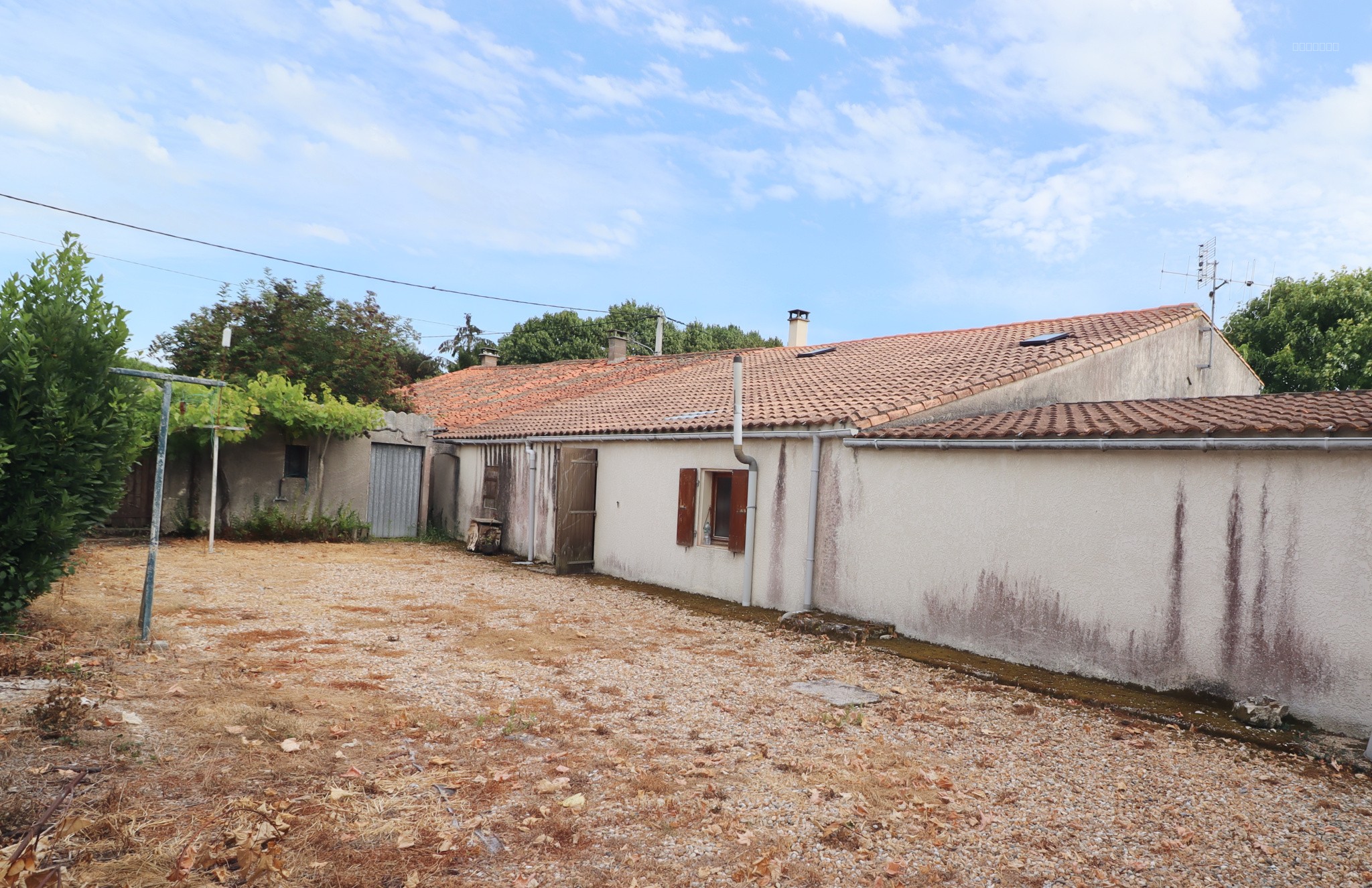 Maison charentaise Semussac — photo 3