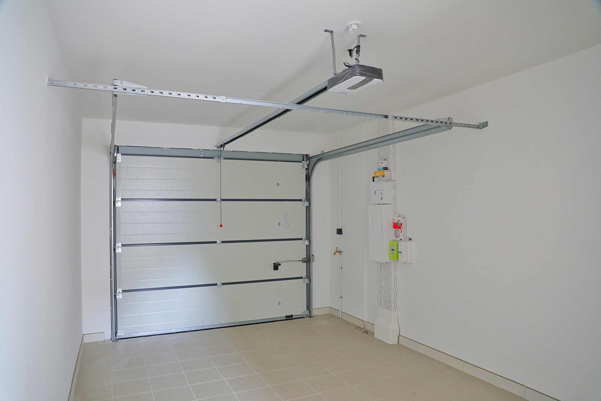 A VENDRE, maison neuve type 4, 105m2, garage, terrasse et jardin clos. (17) Vaux sur mer. — photo 14