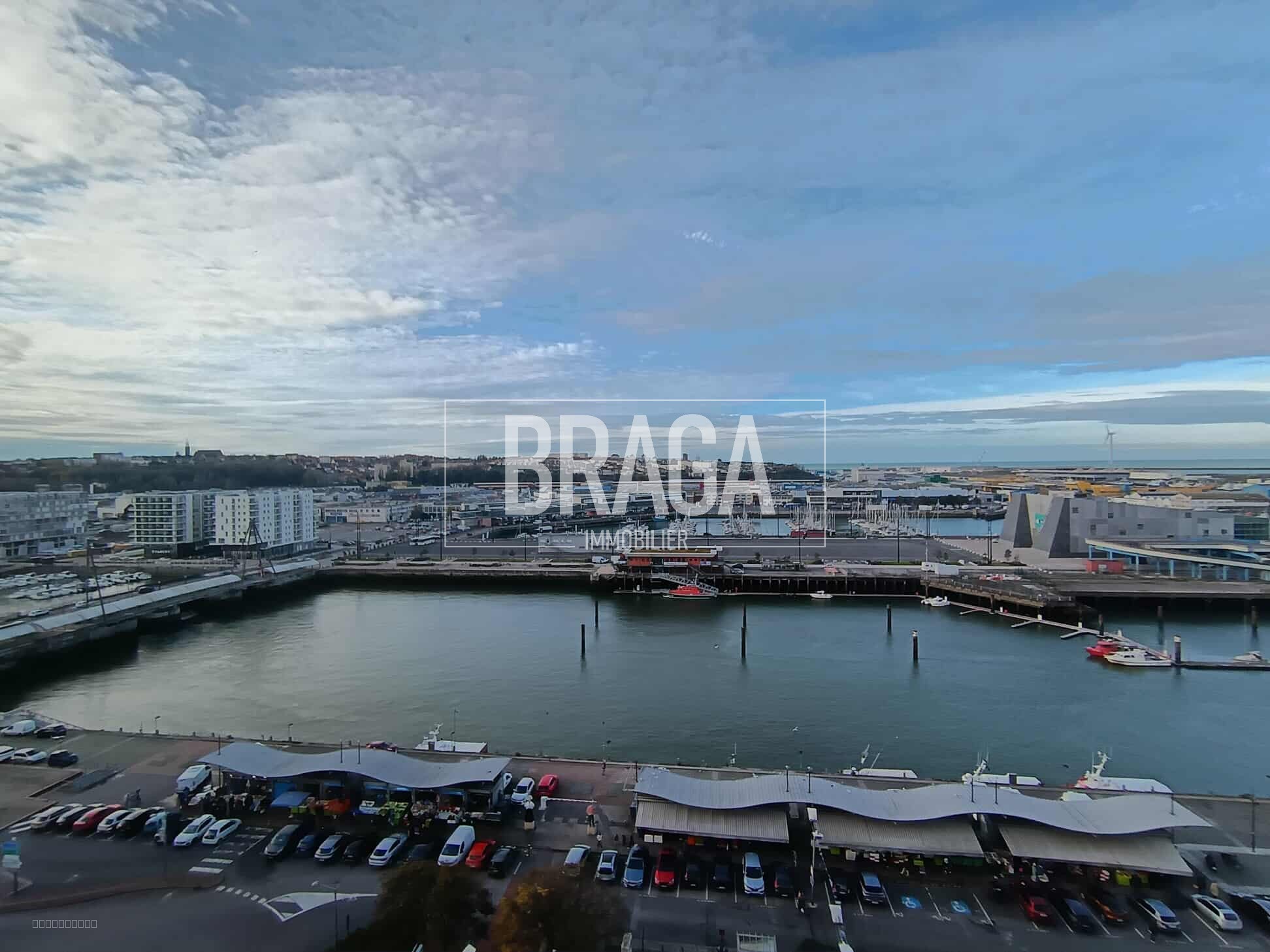 BOULOGNE SUR MER/PORT- APPARTEMENT D'EXCEPTION 90M2 RÉNOVÉ À NEUF AVEC VUES PANORAMIQUES MER/CATHEDRALE — photo 10