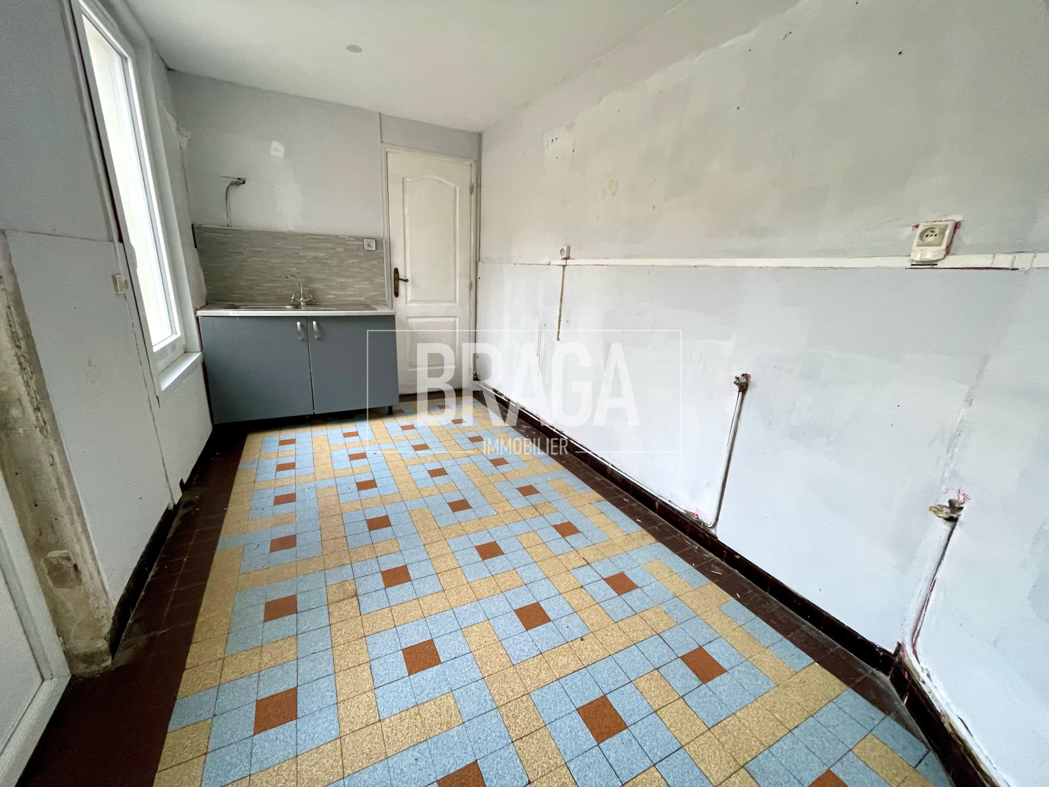 LE PORTEL CENTRE - MAISON DE 110 M2 A VENDRE 4 CHAMBRES 2 TERRASSES — photo 6