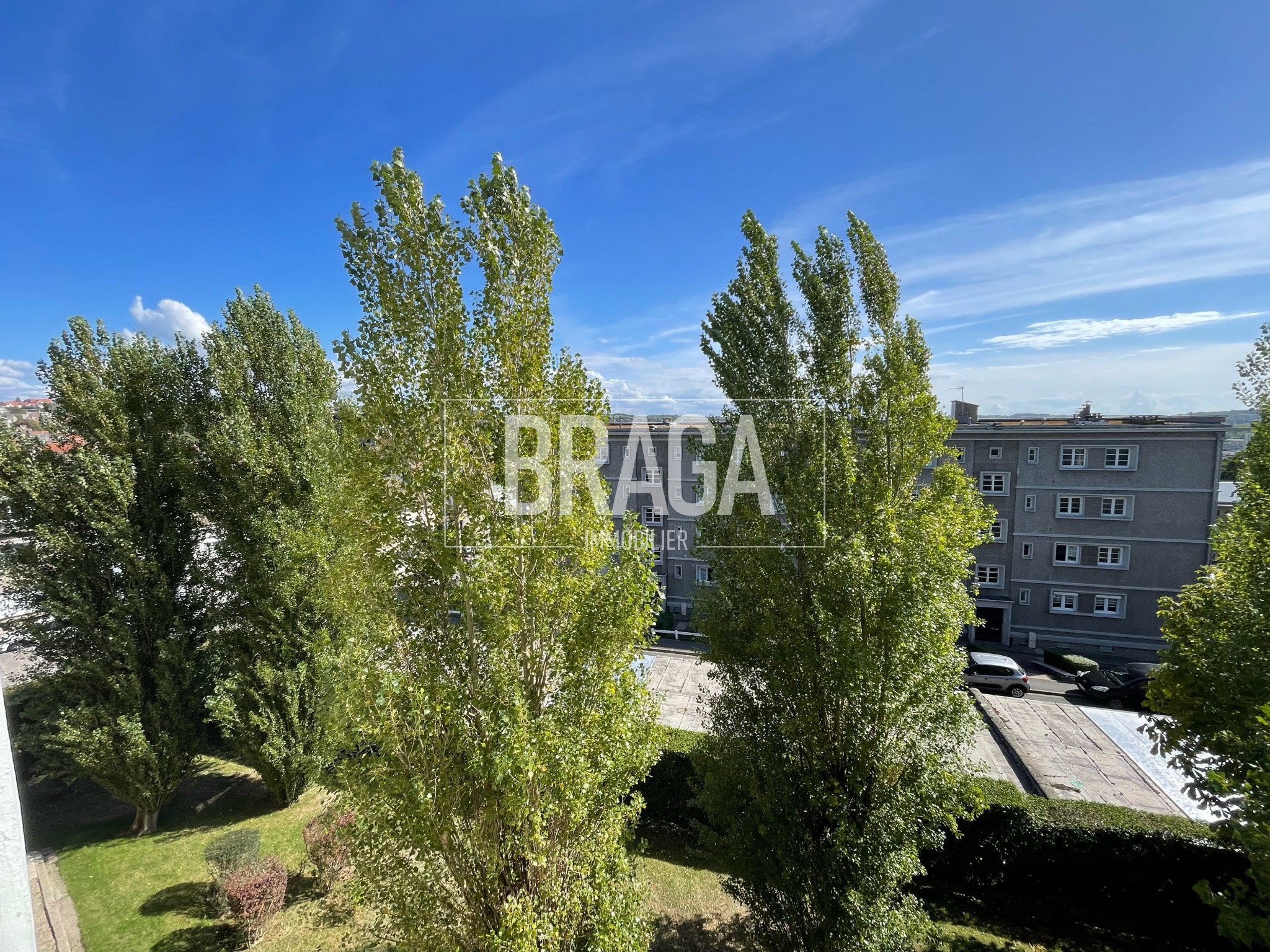 BOULOGNE SUR MER APPARTEMENT SOIGNE 2 CHAMBRES A VENDRE 76M2 — photo 4