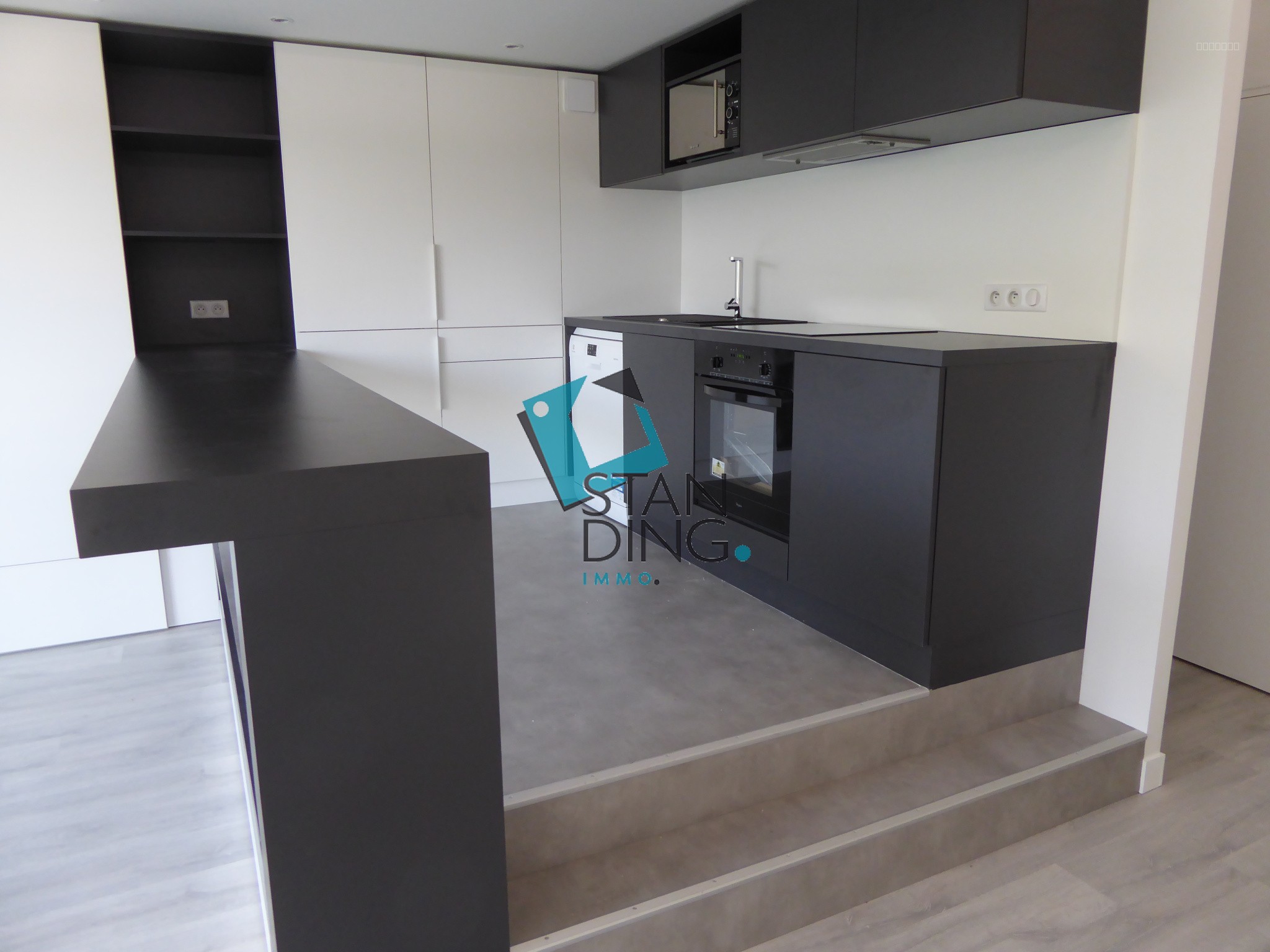À VENDRE   Lille, rue Mourmant   Appartement d’architecte avec parking et cave — photo 5