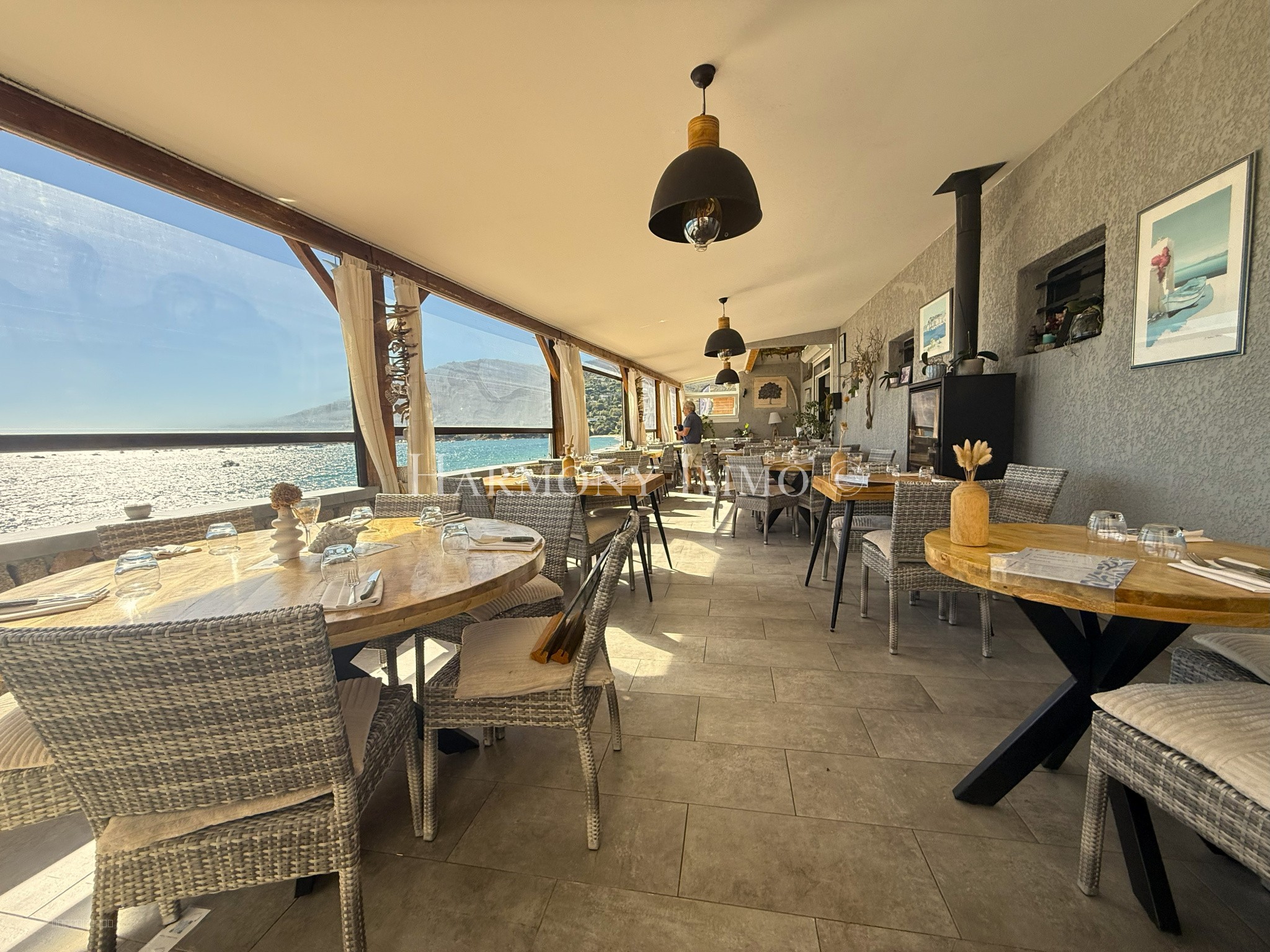 Restaurant pied dans l'eau. ouest Corse — photo 2