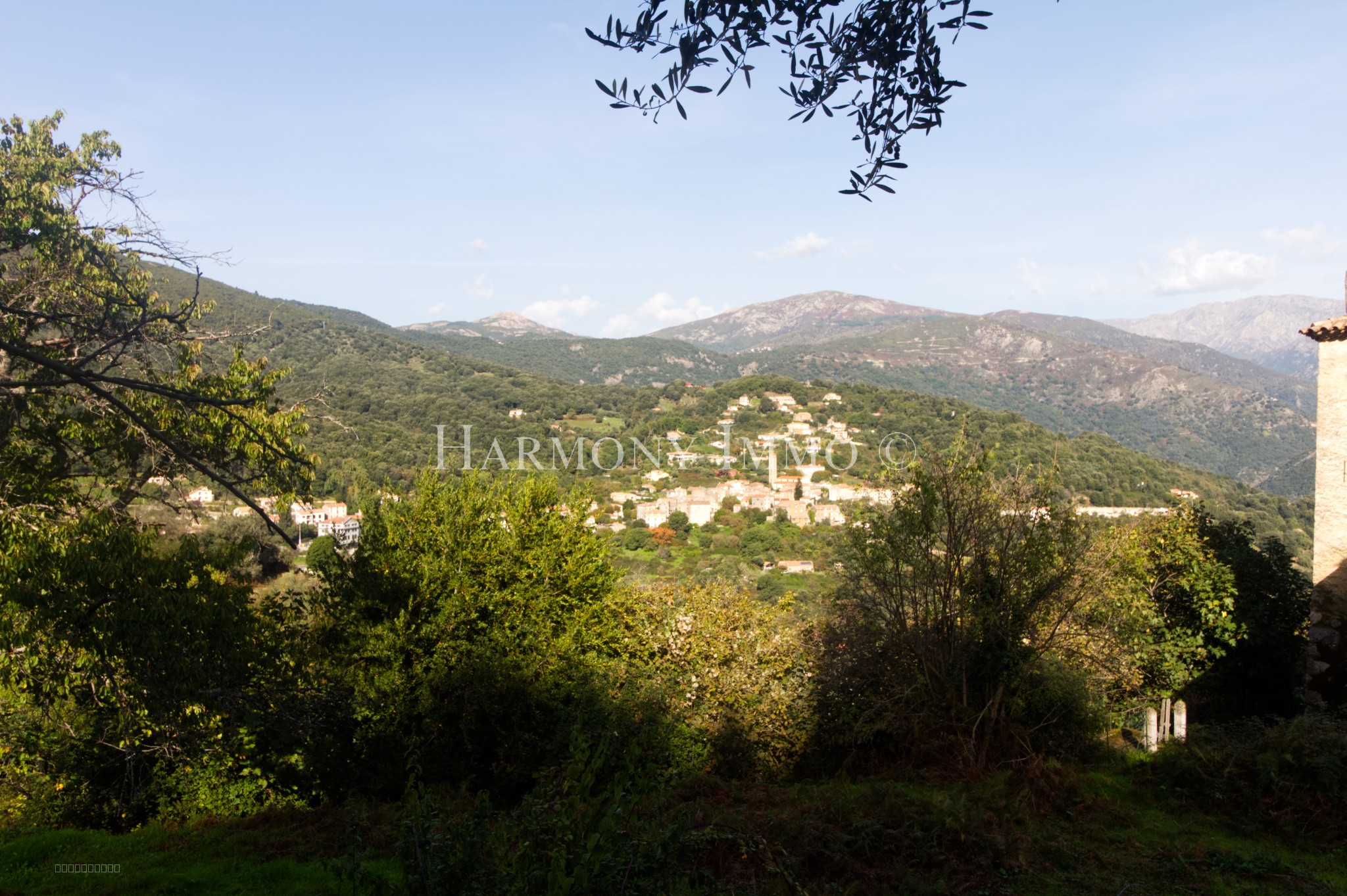 Appartement refait à neuf dans maison de caractère en Corse du Sud — photo 14