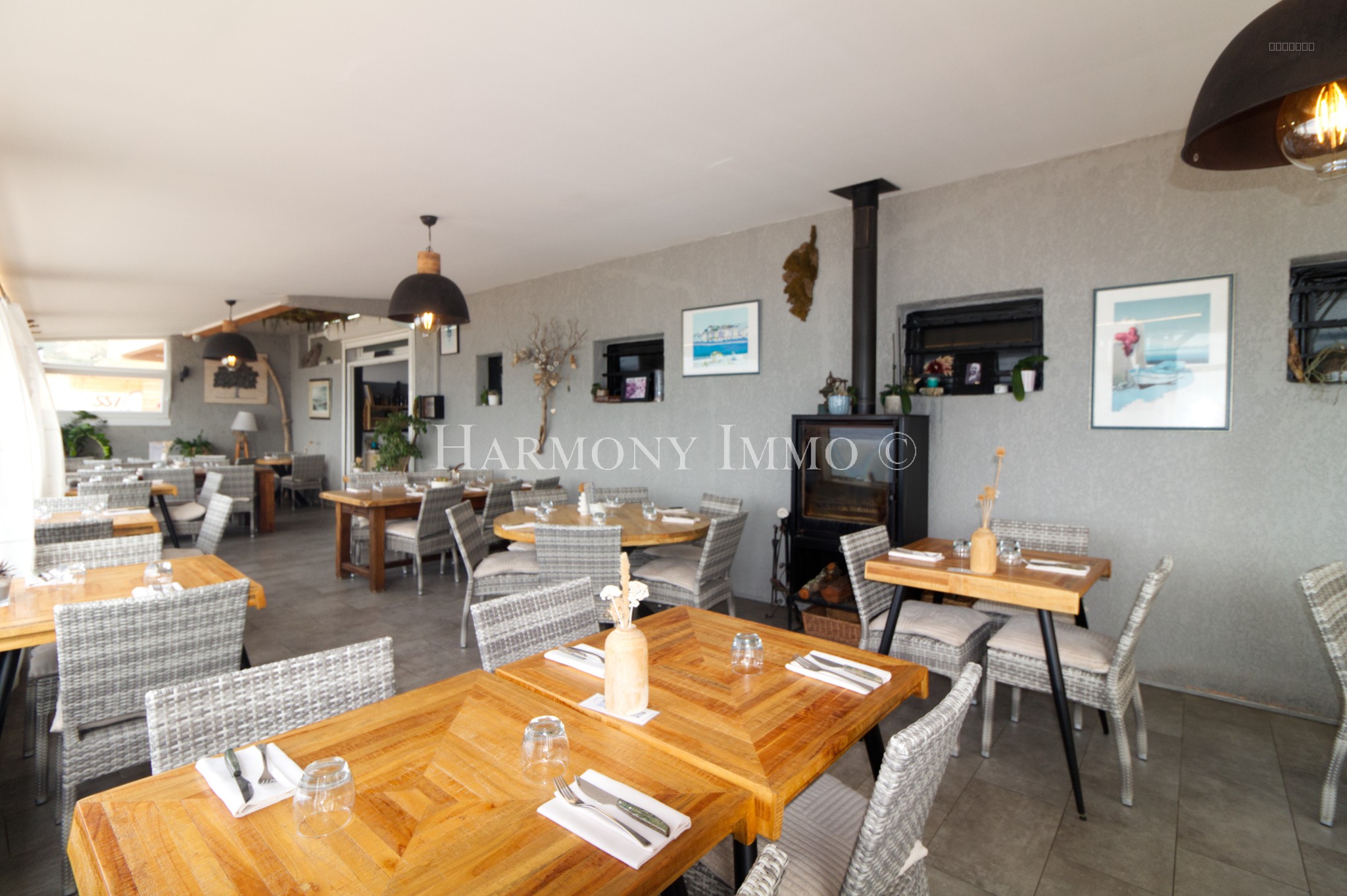 Restaurant pied dans l'eau. ouest Corse — photo 3