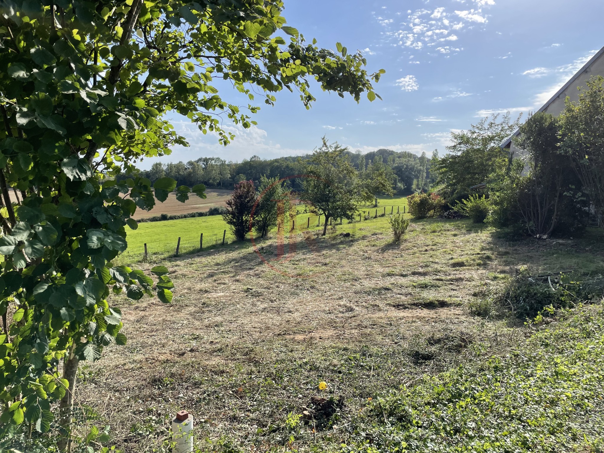 Parcelle à bâtir de 580m2 à Audeux — photo 2