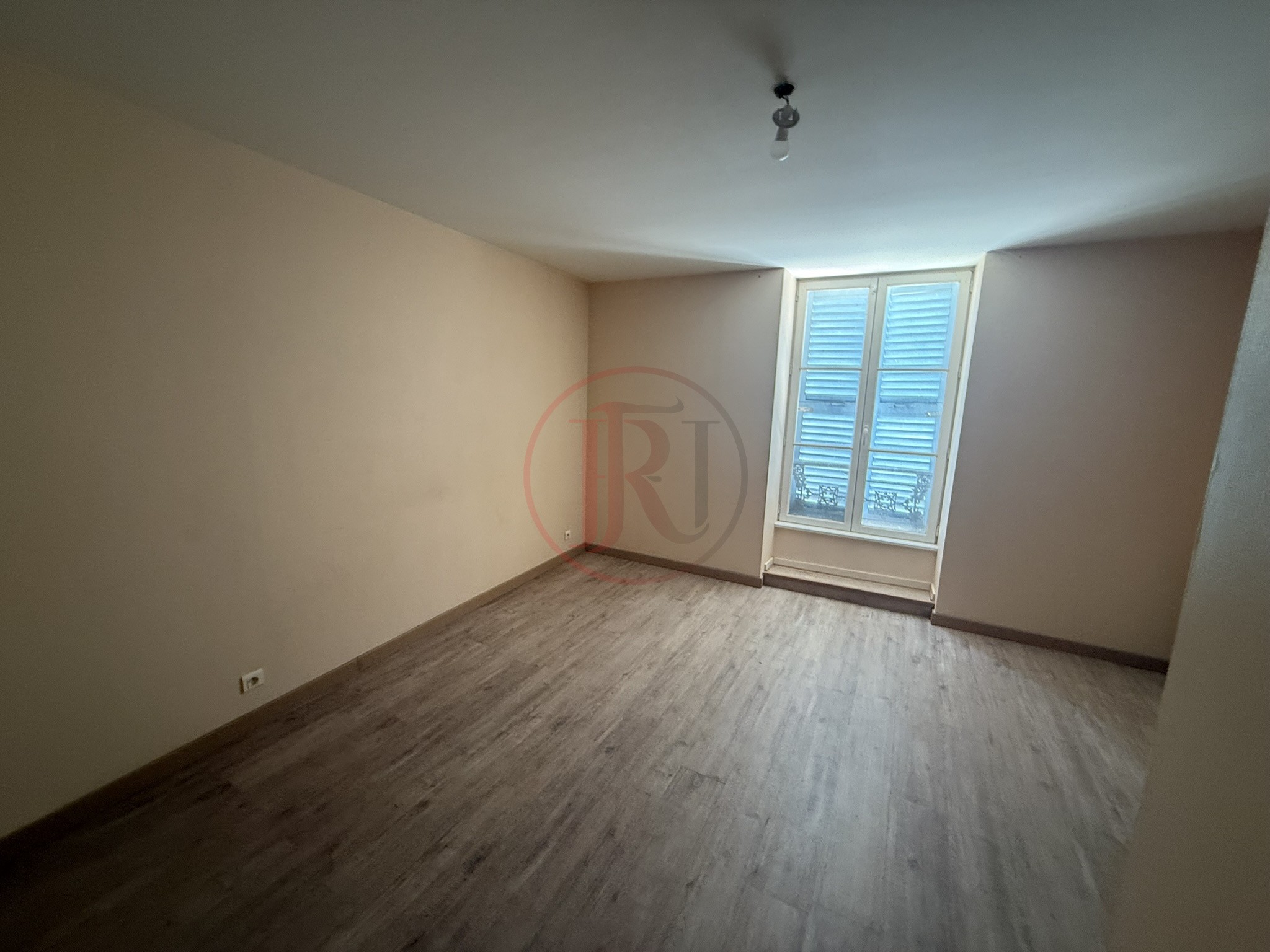 Appartement T4 - 104.77 — photo 9