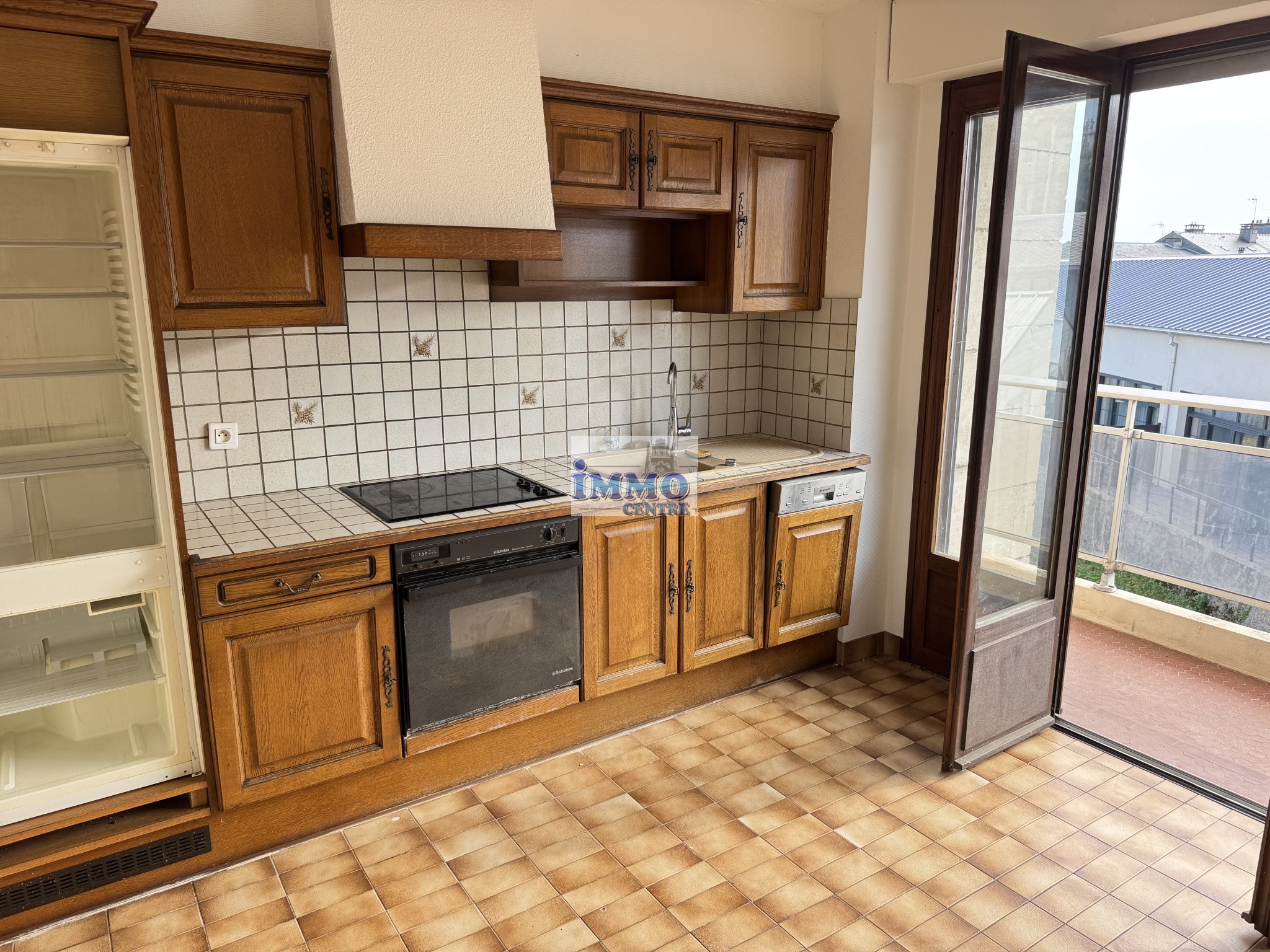 Appartement type 3 avec balcons cave parking intérieur — photo 2