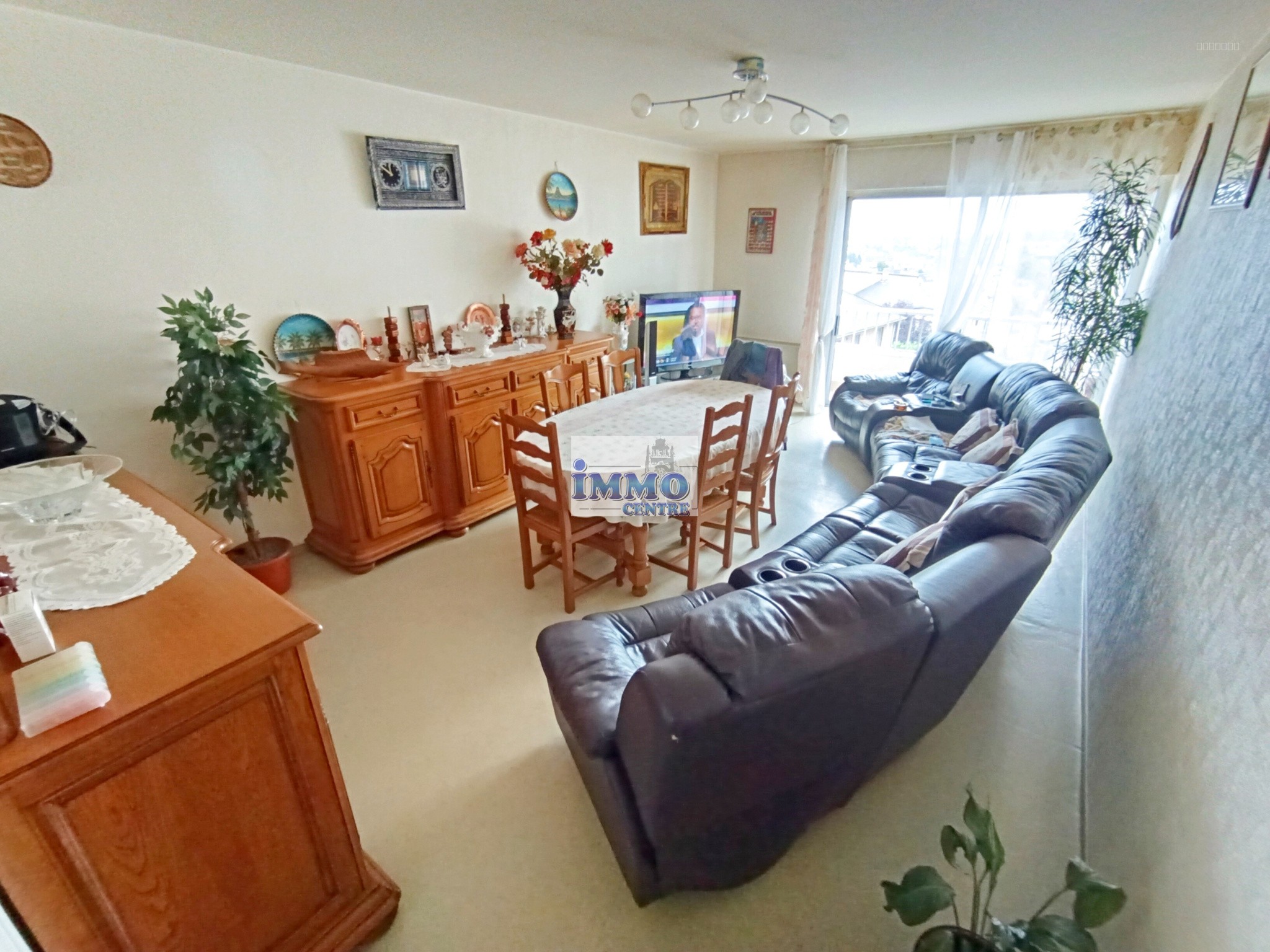 T4 108m2 - ascenseur - garage — photo 3