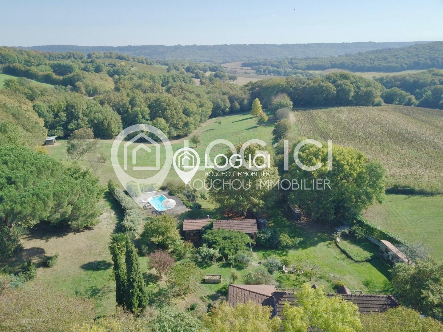 Maison béarnaise rénovée avec gîte et piscine au cœur de 2 hectares de nature — photo 2