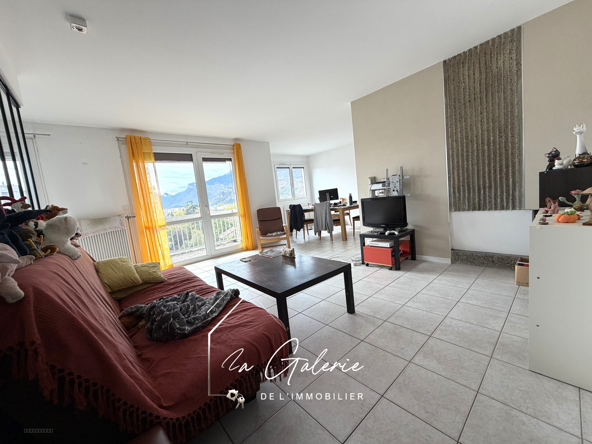 T5 AVEC TERRASSE DERNIER ETAGE — photo 4