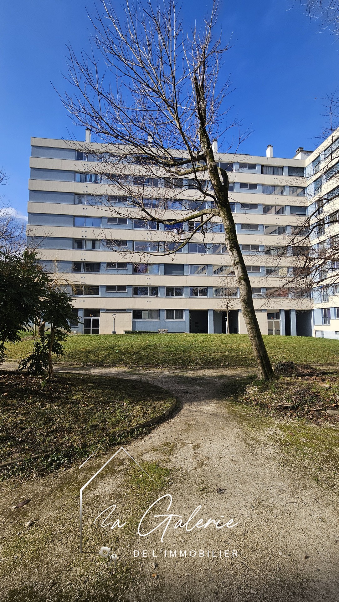 T3 RESIDENCE CALME SEYSSINET — photo 10