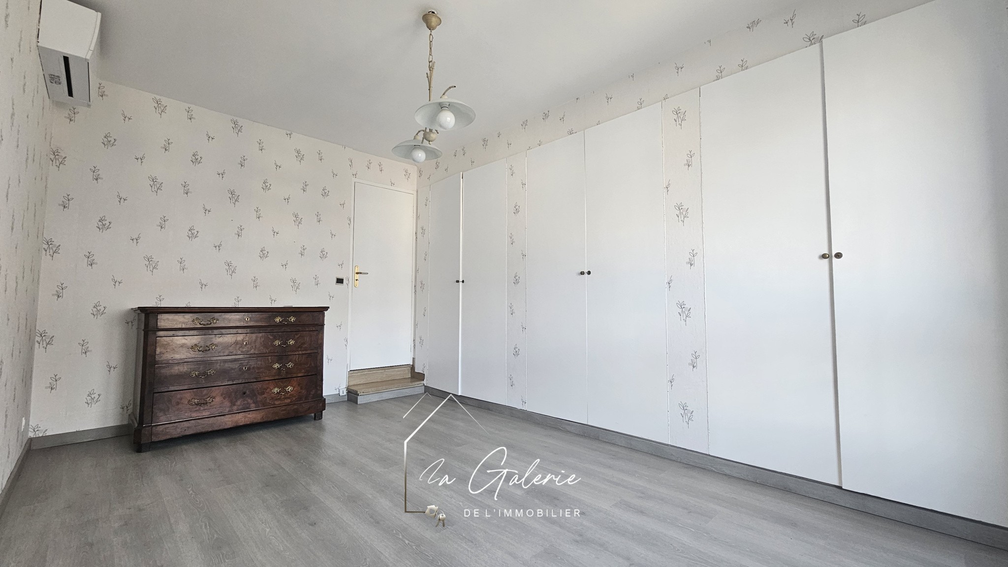 T4 DERNIER ETAGE VUE IMPRENABLE GRENOBLE — photo 12