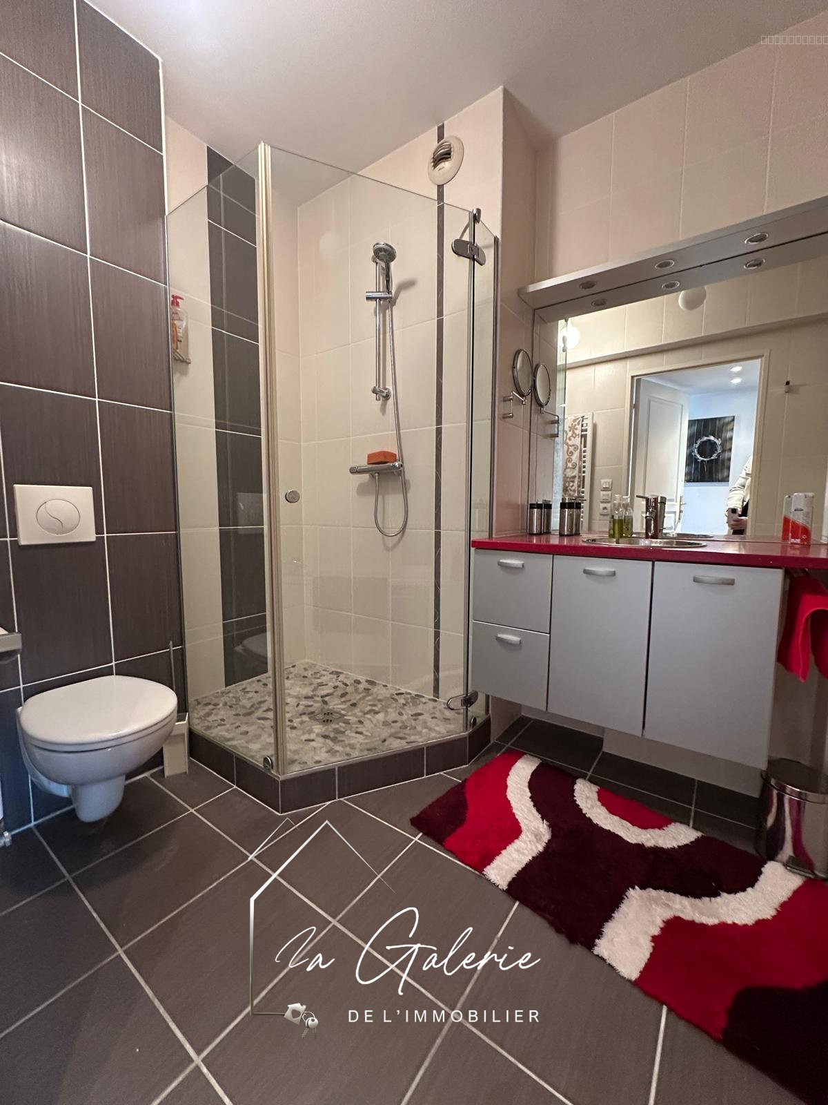 APPARTEMENT T4 CASERNE DE BONNE AVEC EXTERIEURS — photo 7