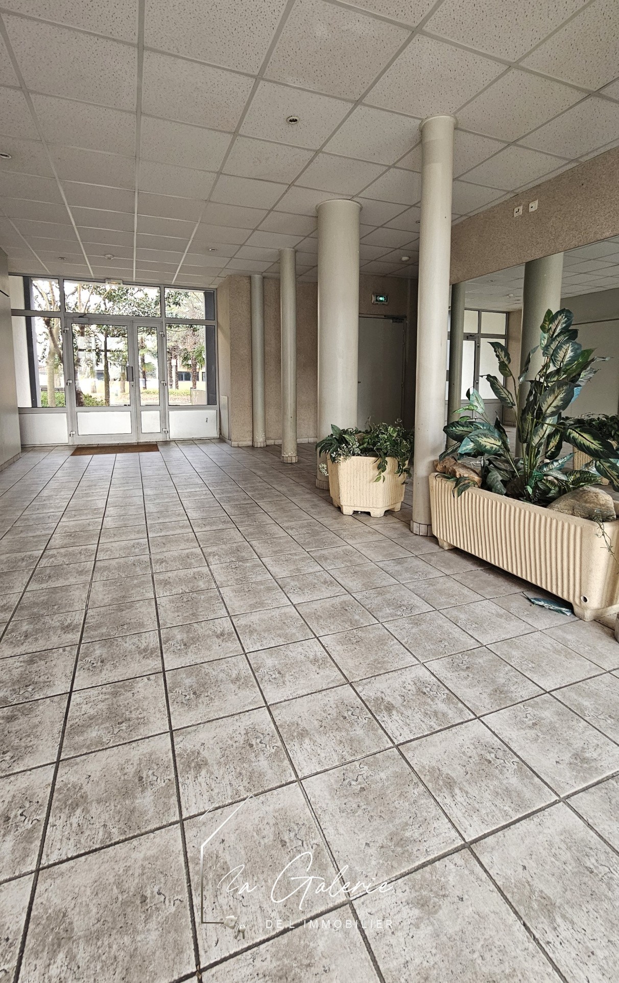 APPT T2 BALCON GARAGE VIGNY MUSSET — photo 9