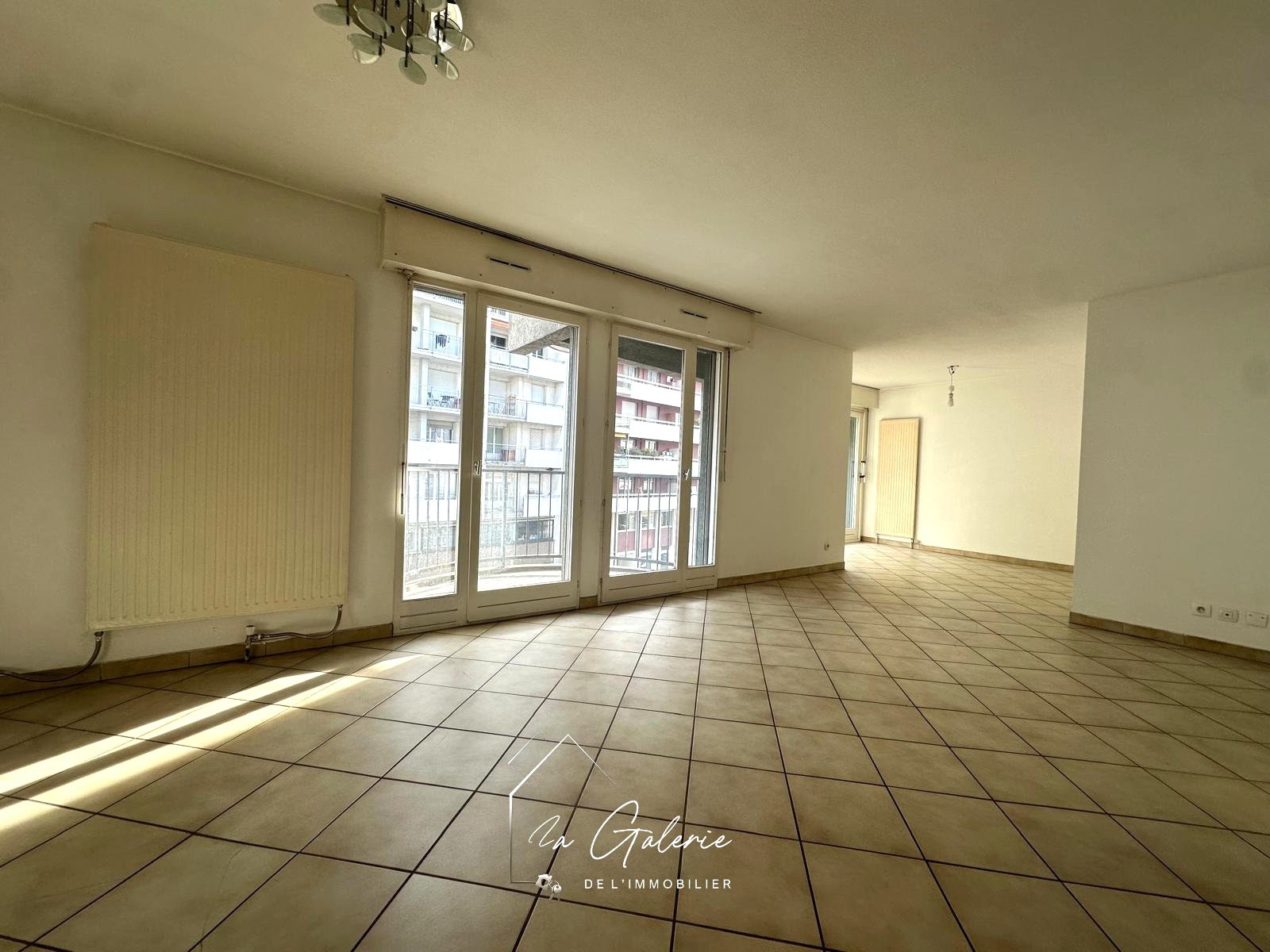 GRENOBLE GRANDS BOULEVARDS — photo 3