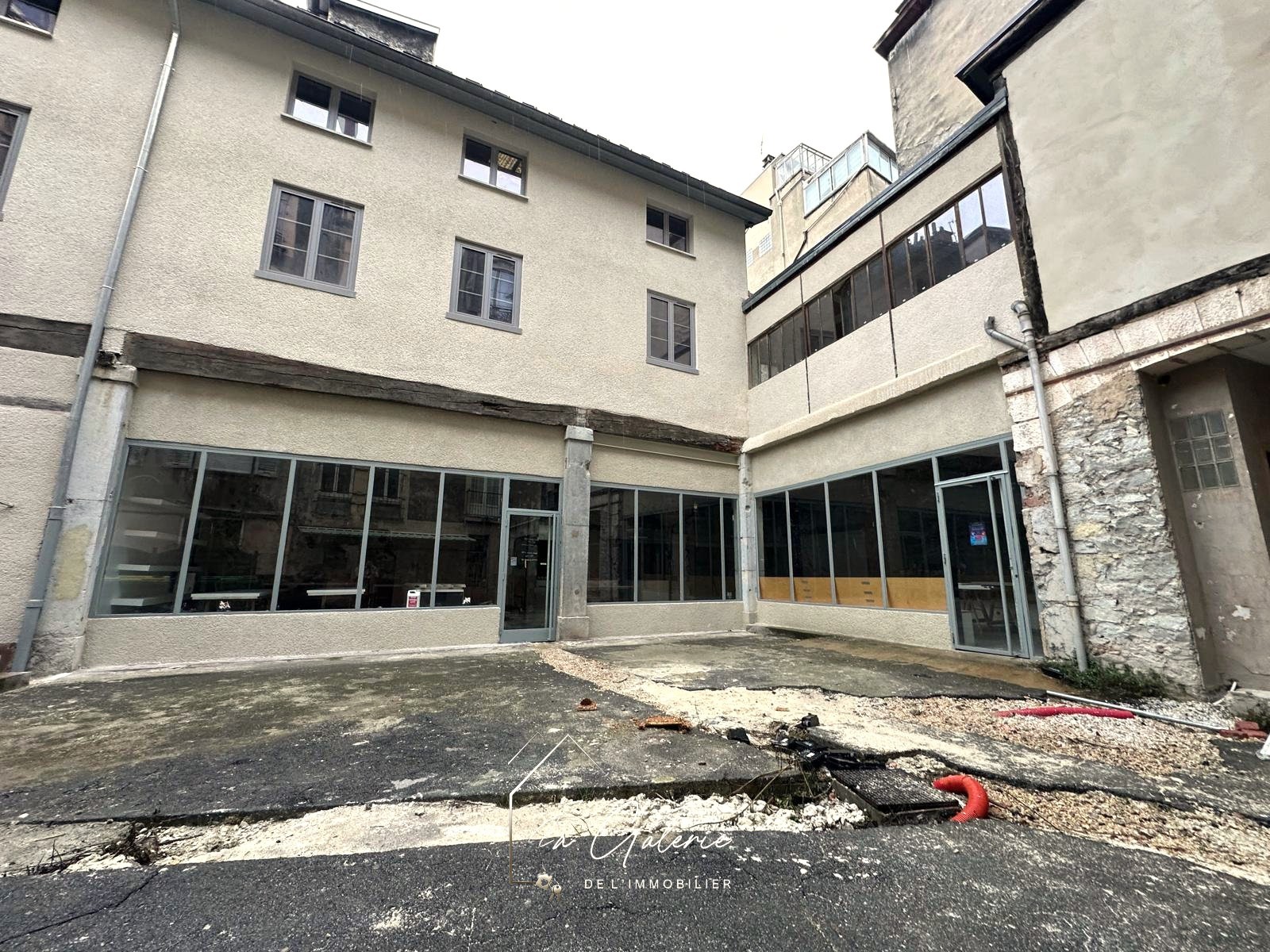 OPPORTUNITE INVESTISSEMENT LOCATIF HYPER CENTRE — photo 1