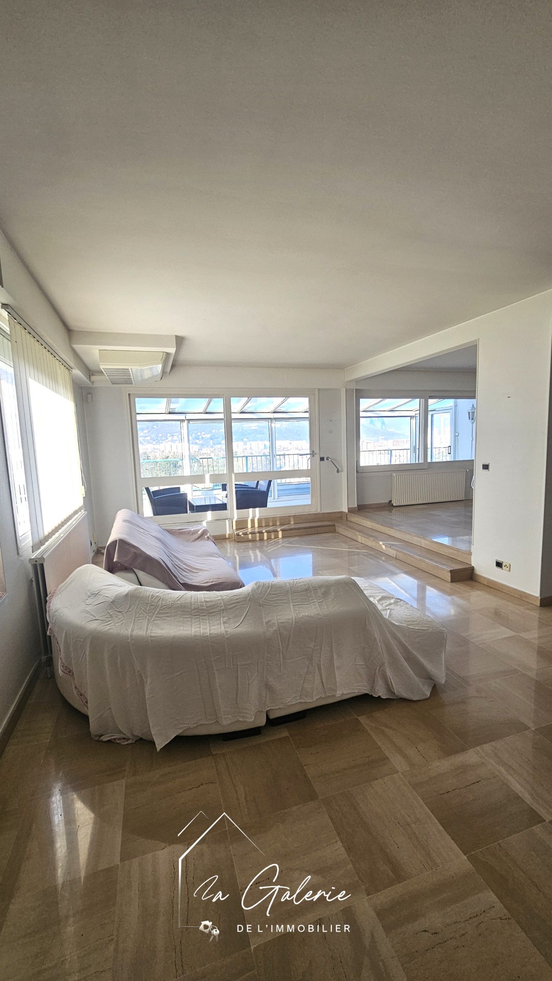 T4 DERNIER ETAGE VUE IMPRENABLE GRENOBLE — photo 10