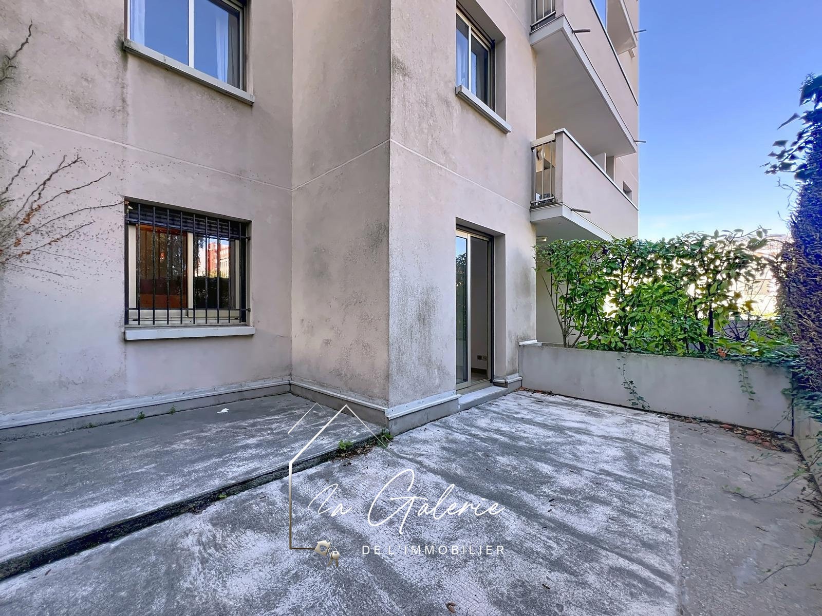 STUDIO AVEC TERRASSE DE 33M2 GRENOBLE — photo 7