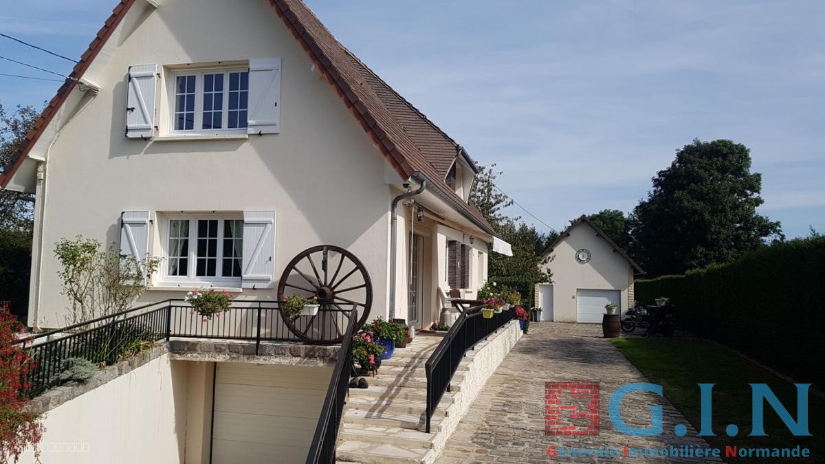 GRANDE MAISON FAMILIALE 5CH / 170M2 - 15MNS ROUEN SUD — photo 2