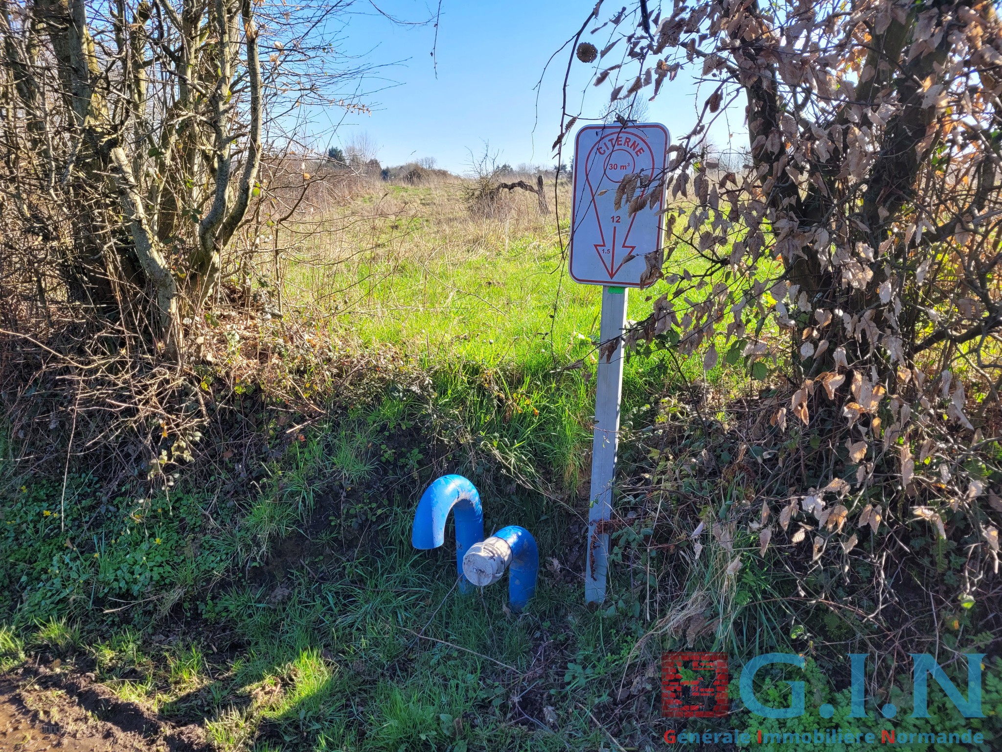 TERRAIN CONSTRUCTIBLE 1375m2 — photo 6