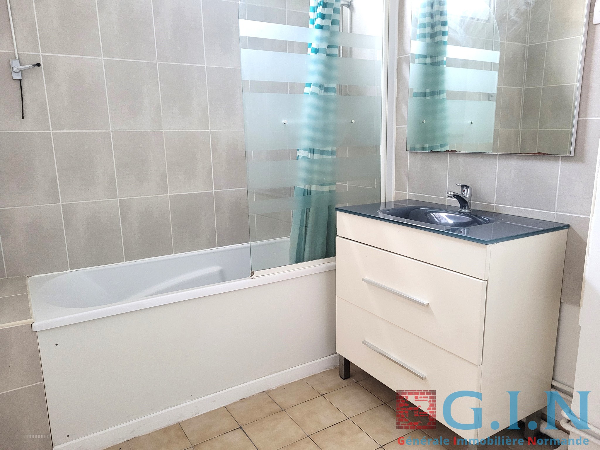 Appartement T5 de 111m2 à 400 m de la plage — photo 6