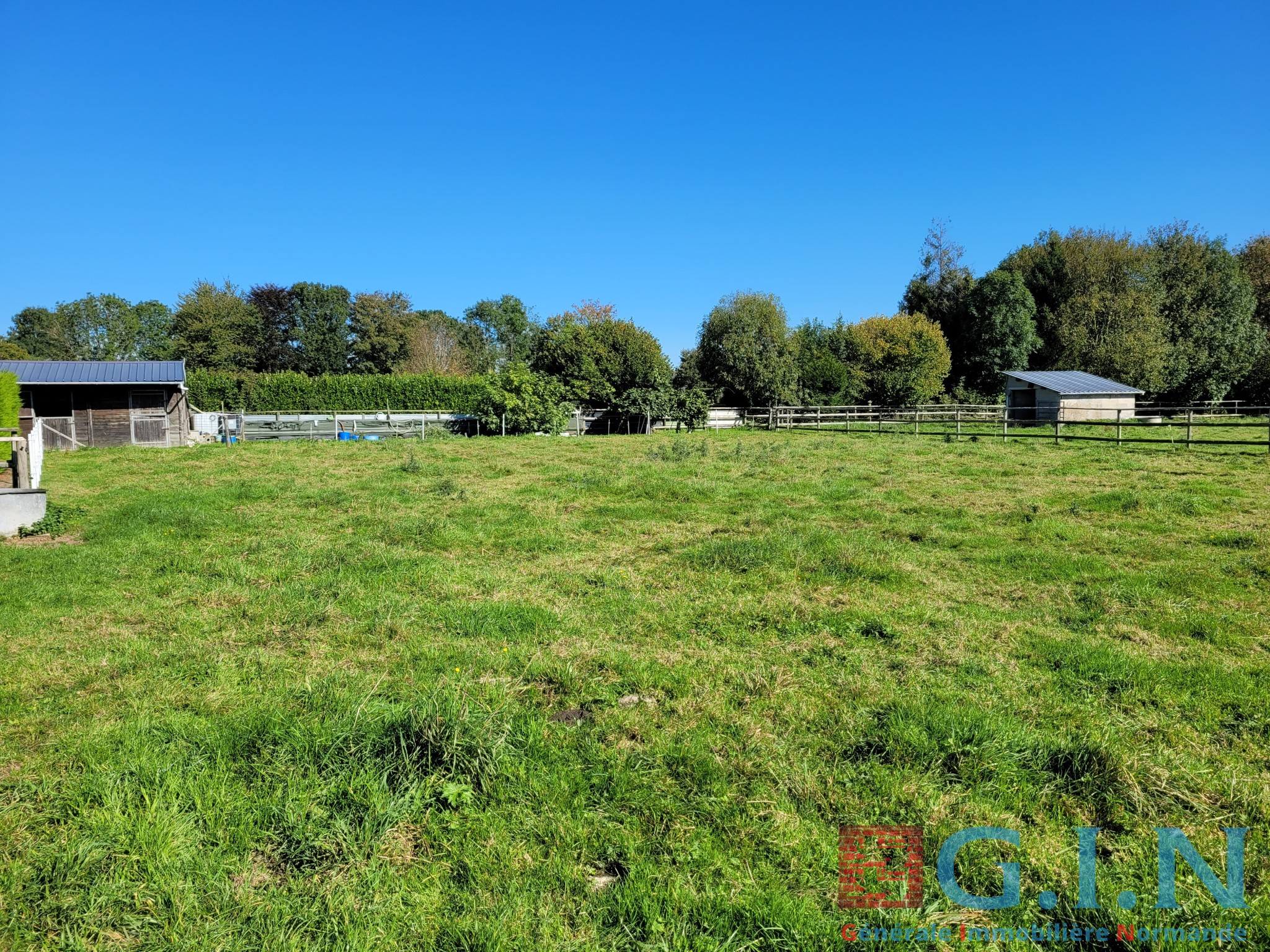 2 MAISONS 215M2 AVEC 2236M2 DE TERRAIN. — photo 3