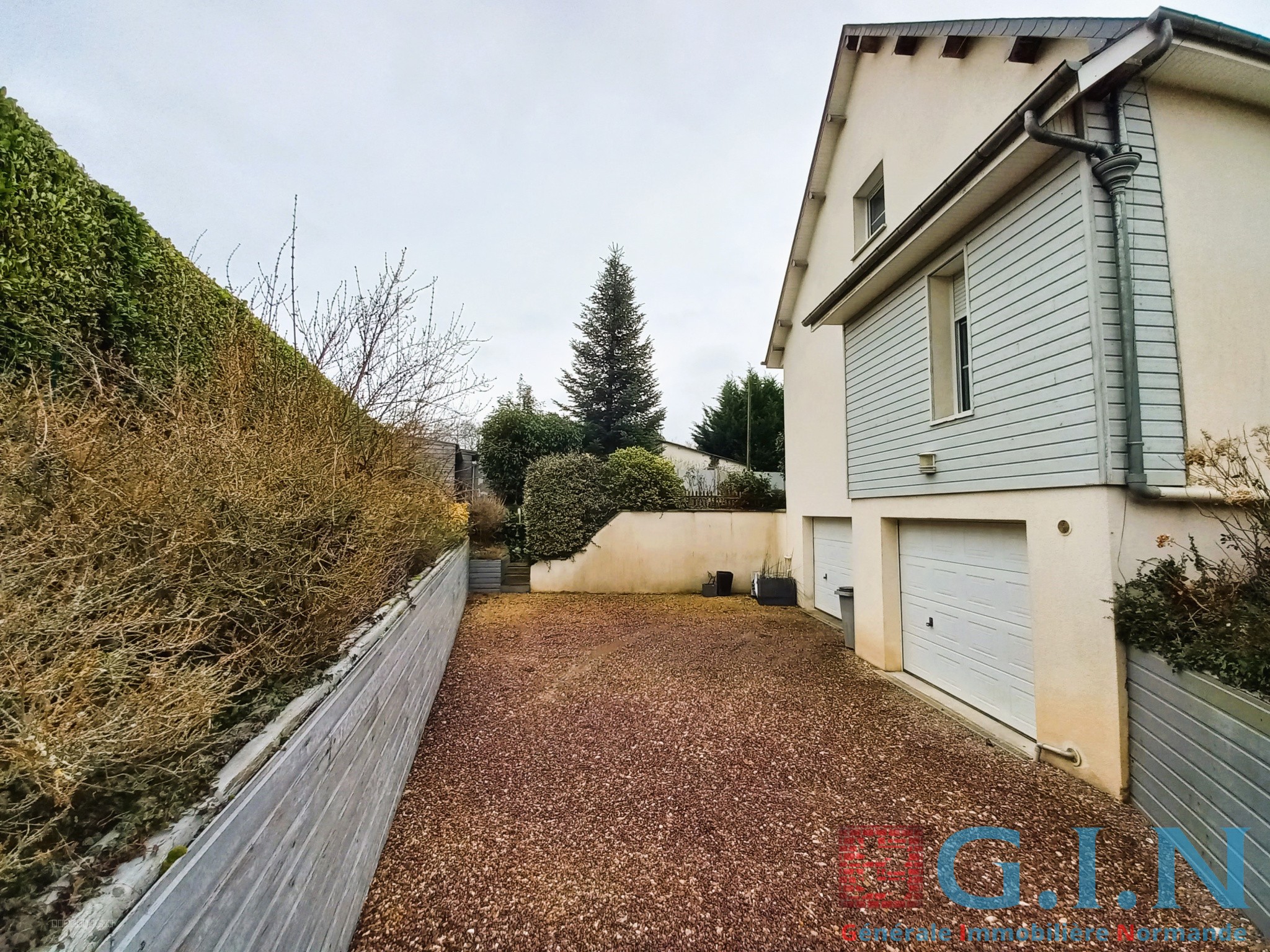 MAISON AU CALME AVEC PISCINE LA LONDE — photo 18