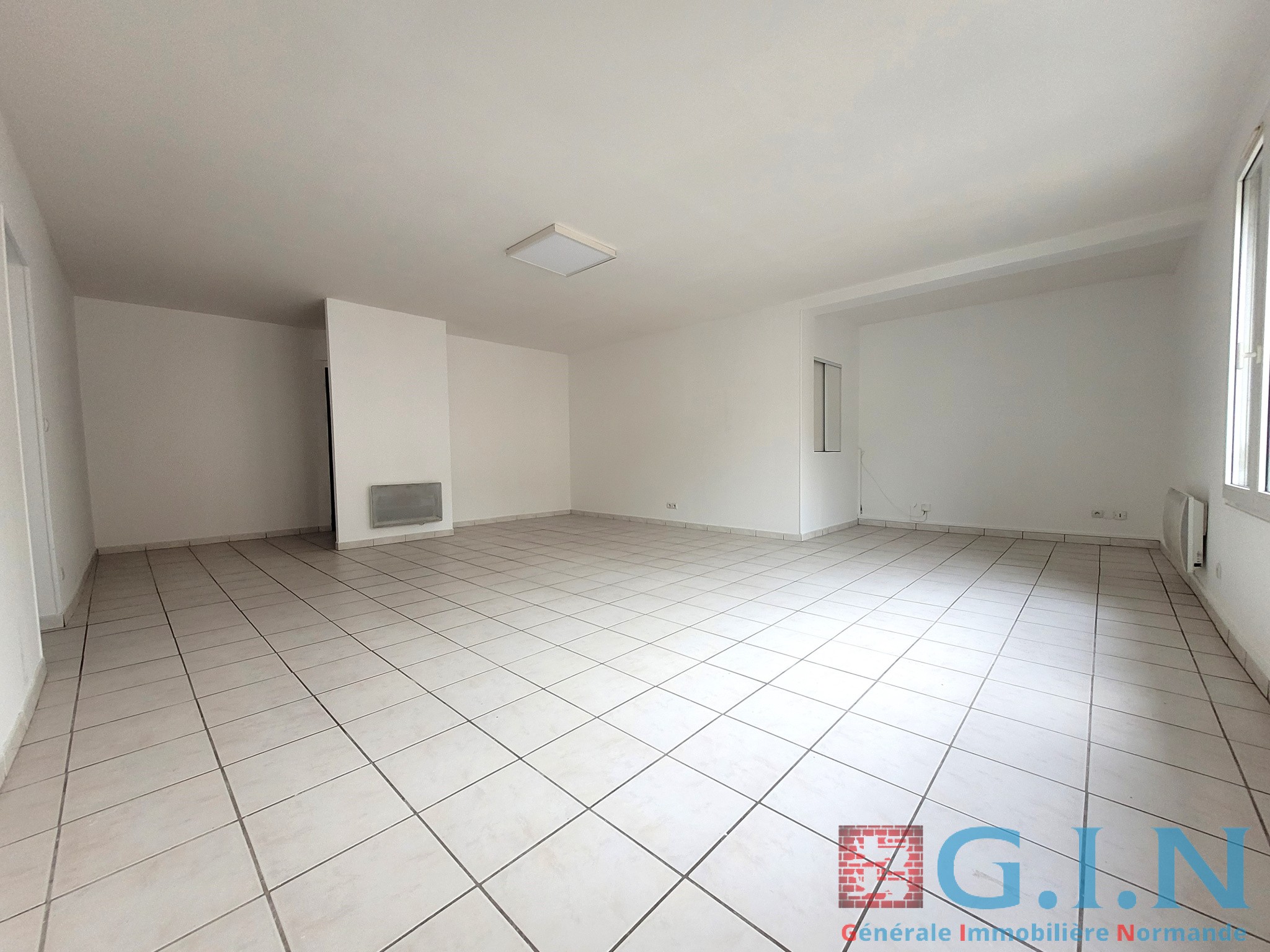 Appartement T5 de 111m2 à 400 m de la plage — photo 2