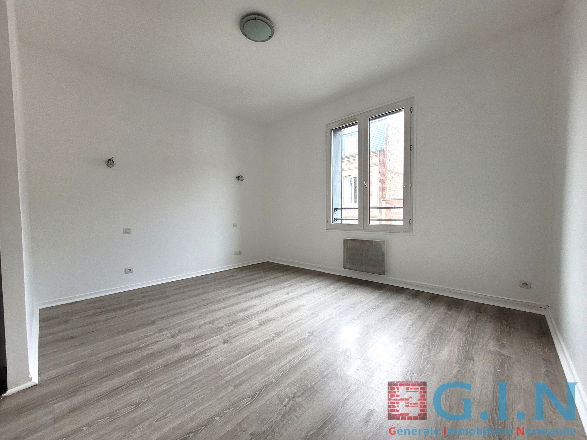 Appartement T5 de 111m2 à 400 m de la plage — photo 3