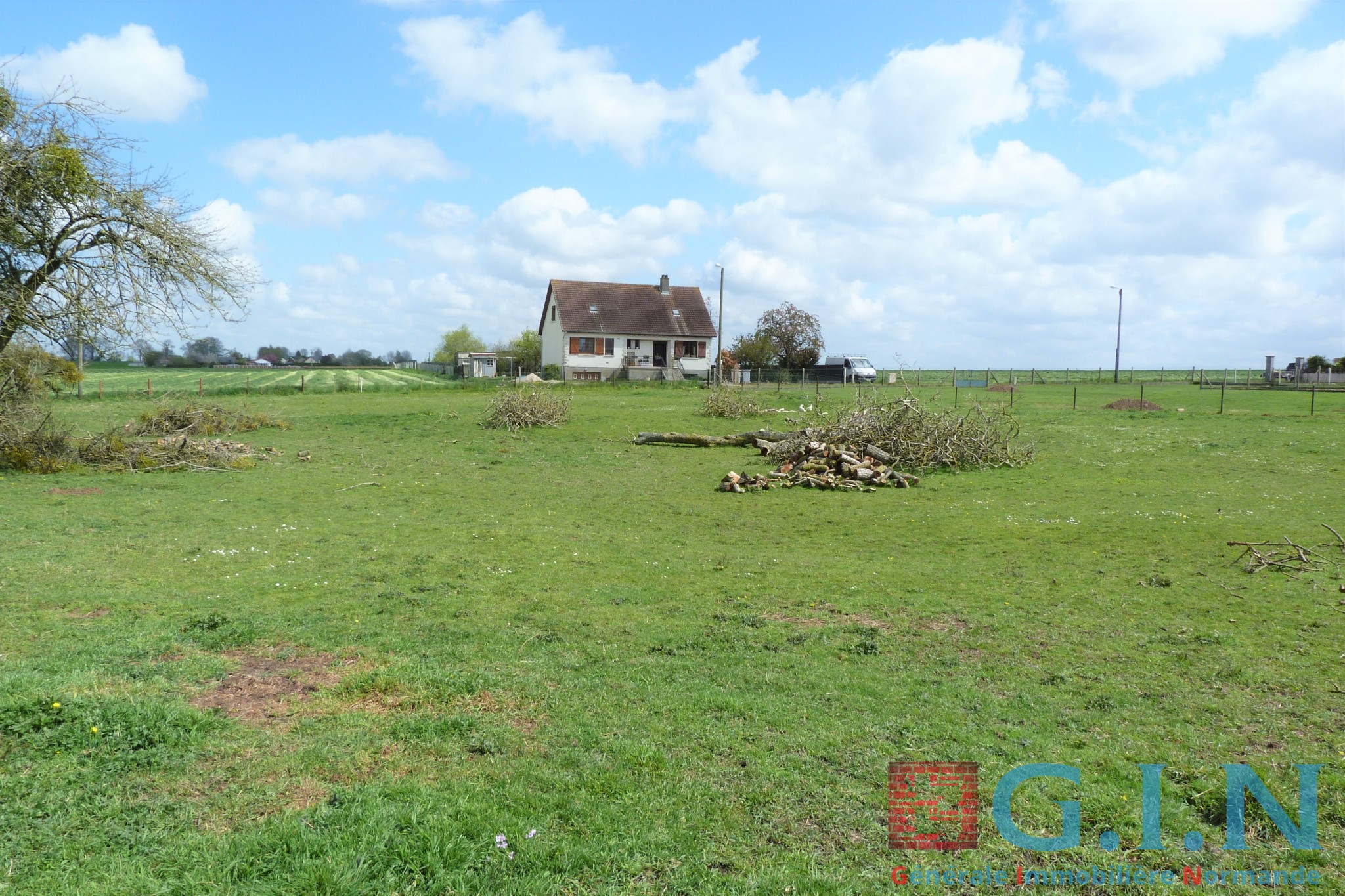 SAINTE-MARGUERITE-SUR-DUCLAIR — photo 2