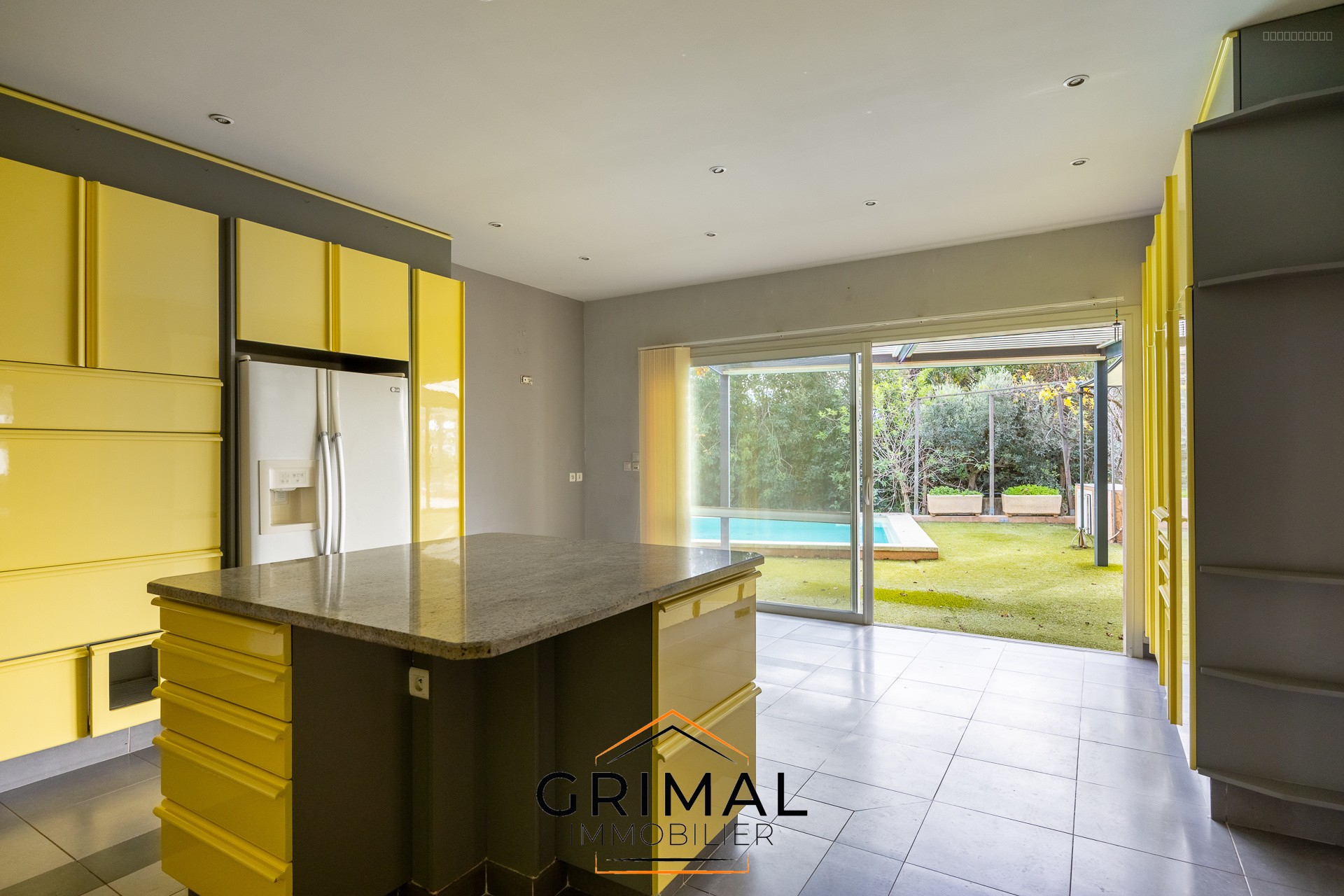 Villa contemporaine sur 10 000m2 de terrain - Clos Saint elois - La ciotat — photo 9