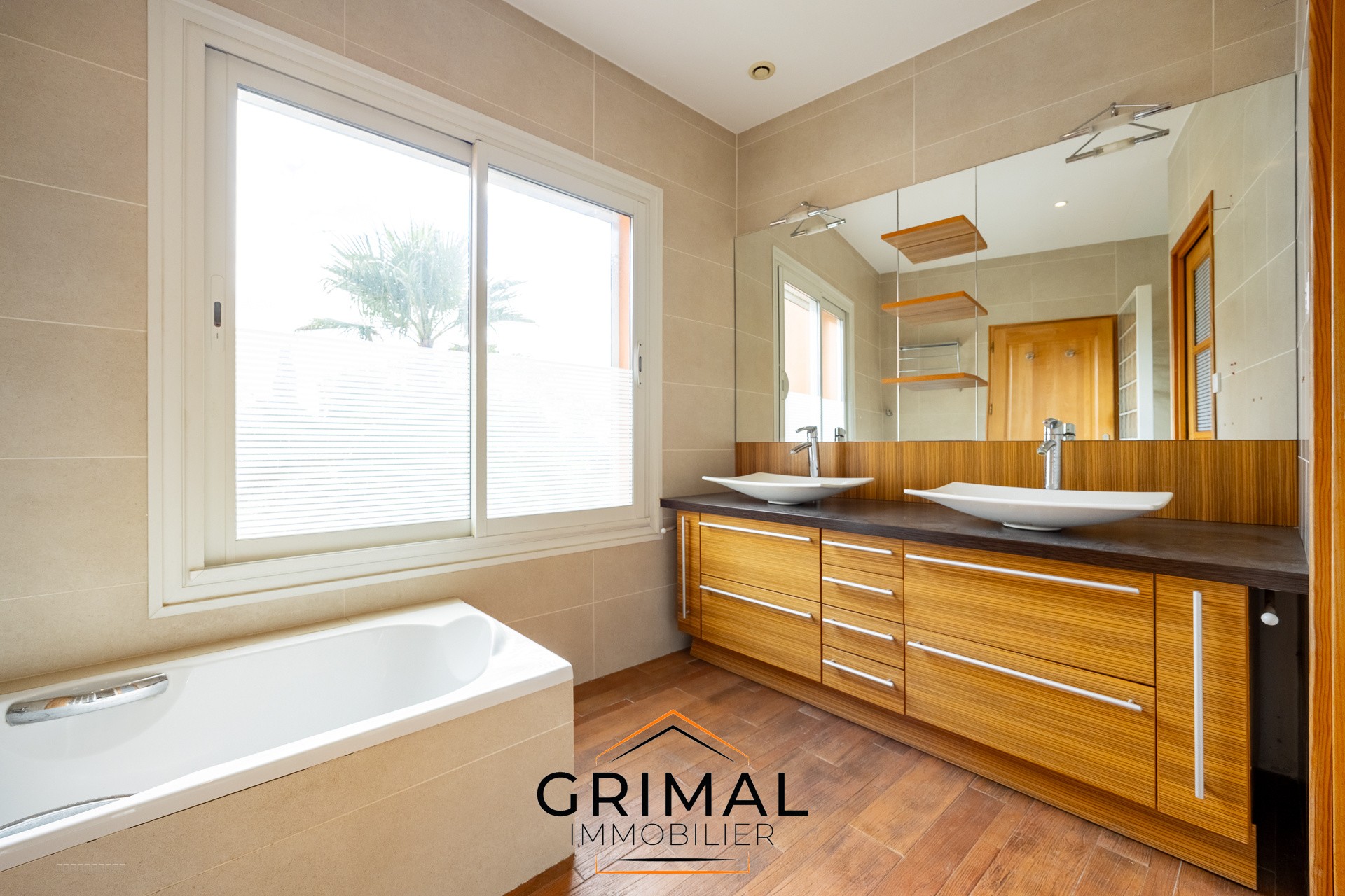 Villa contemporaine sur 10 000m2 de terrain - Clos Saint elois - La ciotat — photo 20